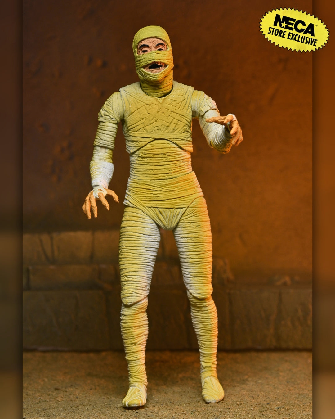 Universal Monsters - Frankenstein, Wolfman, Mummy & Dracula (Classic Movie Monsters) 7” Scale Action Figure Bundle - NECA - Shown: Mummy