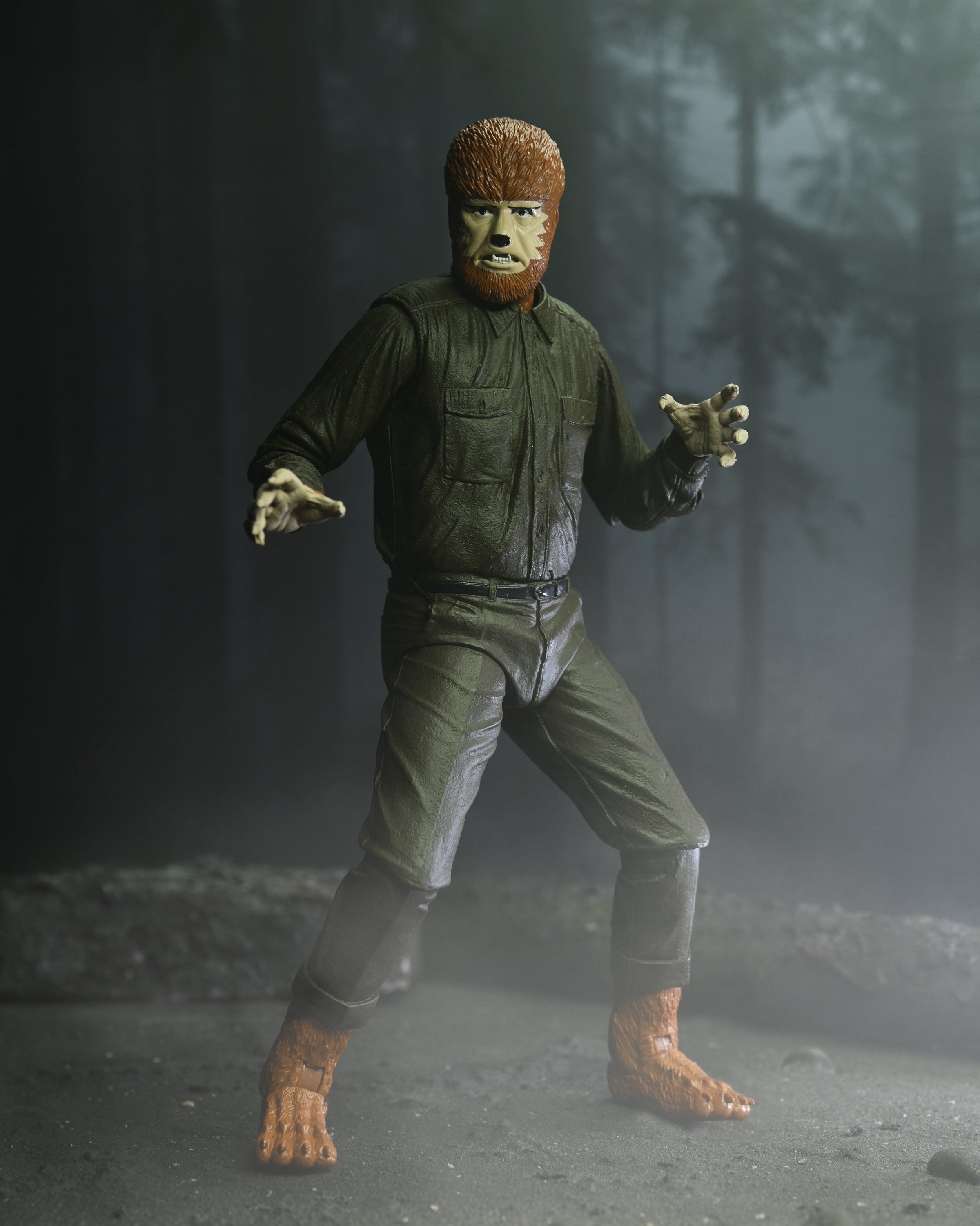 Universal Monsters - Crypt Club Wolfman 7