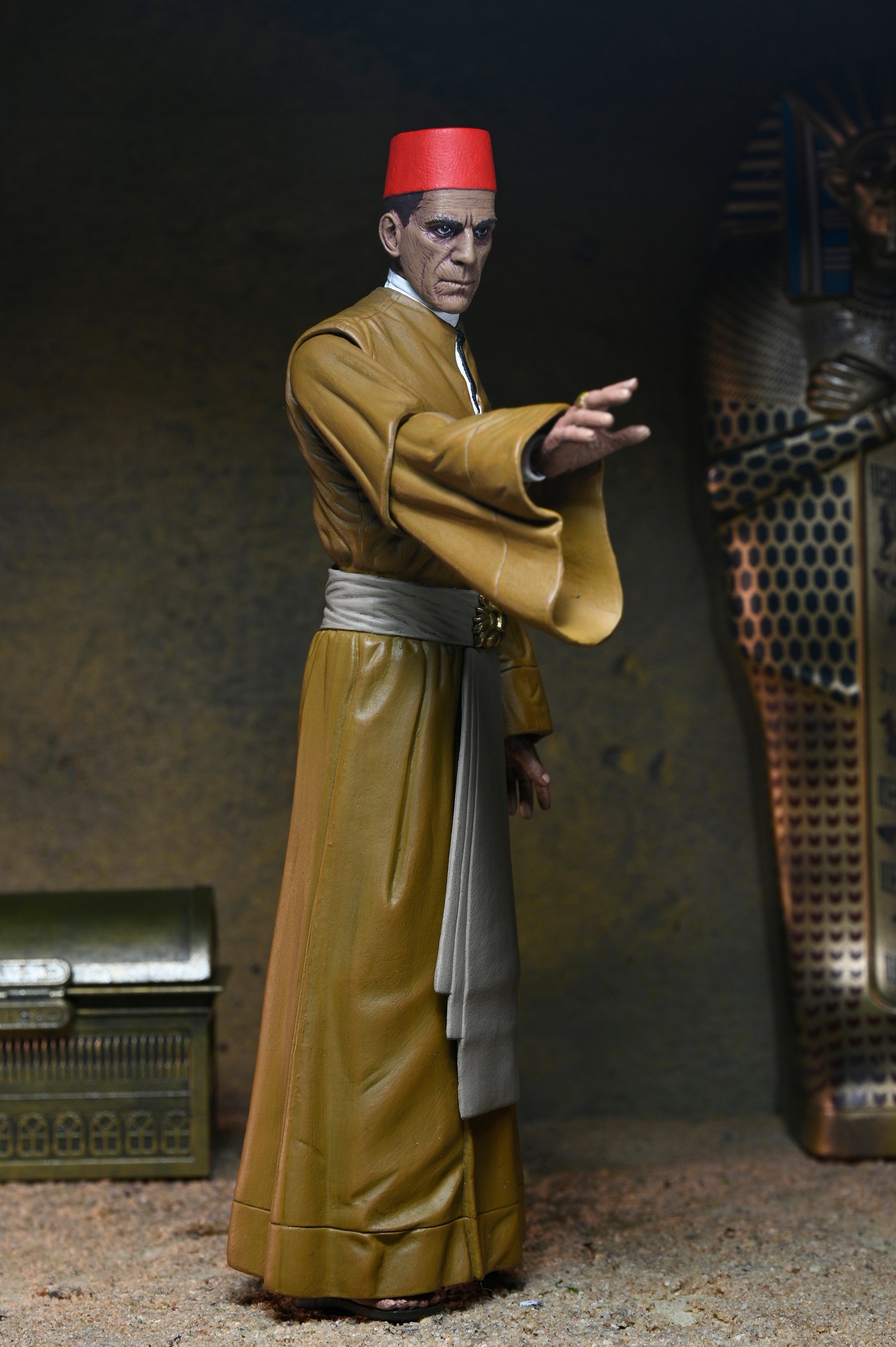 Universal Monsters - Ultimate The Mummy Ardath Bey 7” Scale Action Figure - NECA