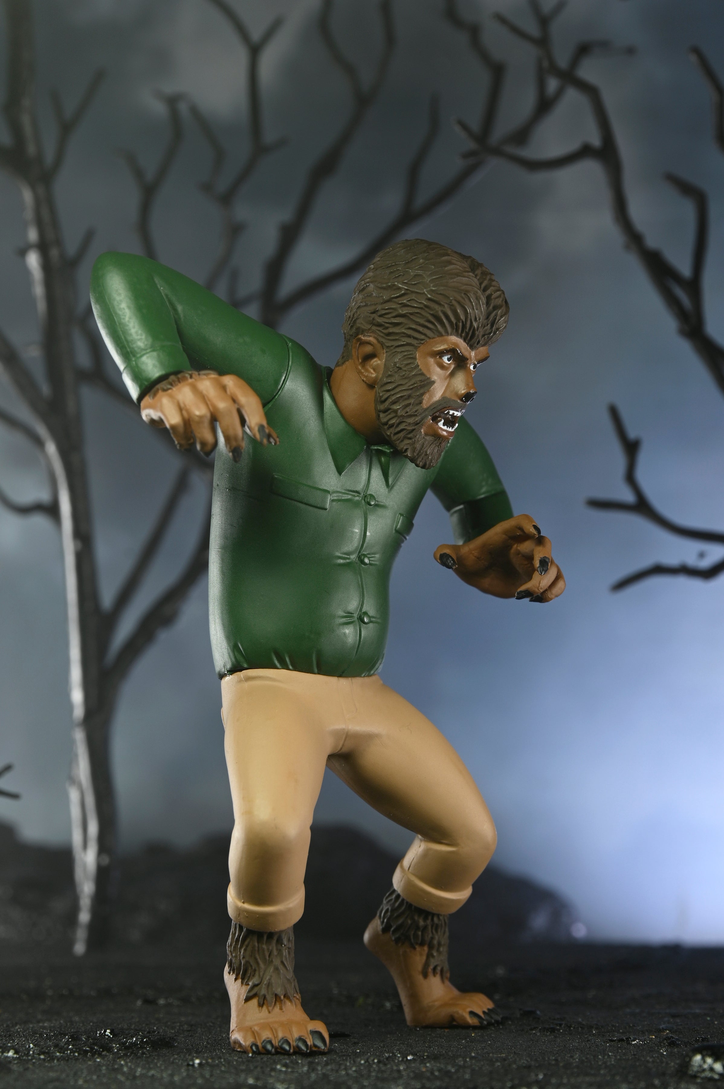 Universal Monsters - Toony Terrors Wolf Man 6” Scale Action Figure (Series 10) - NECA