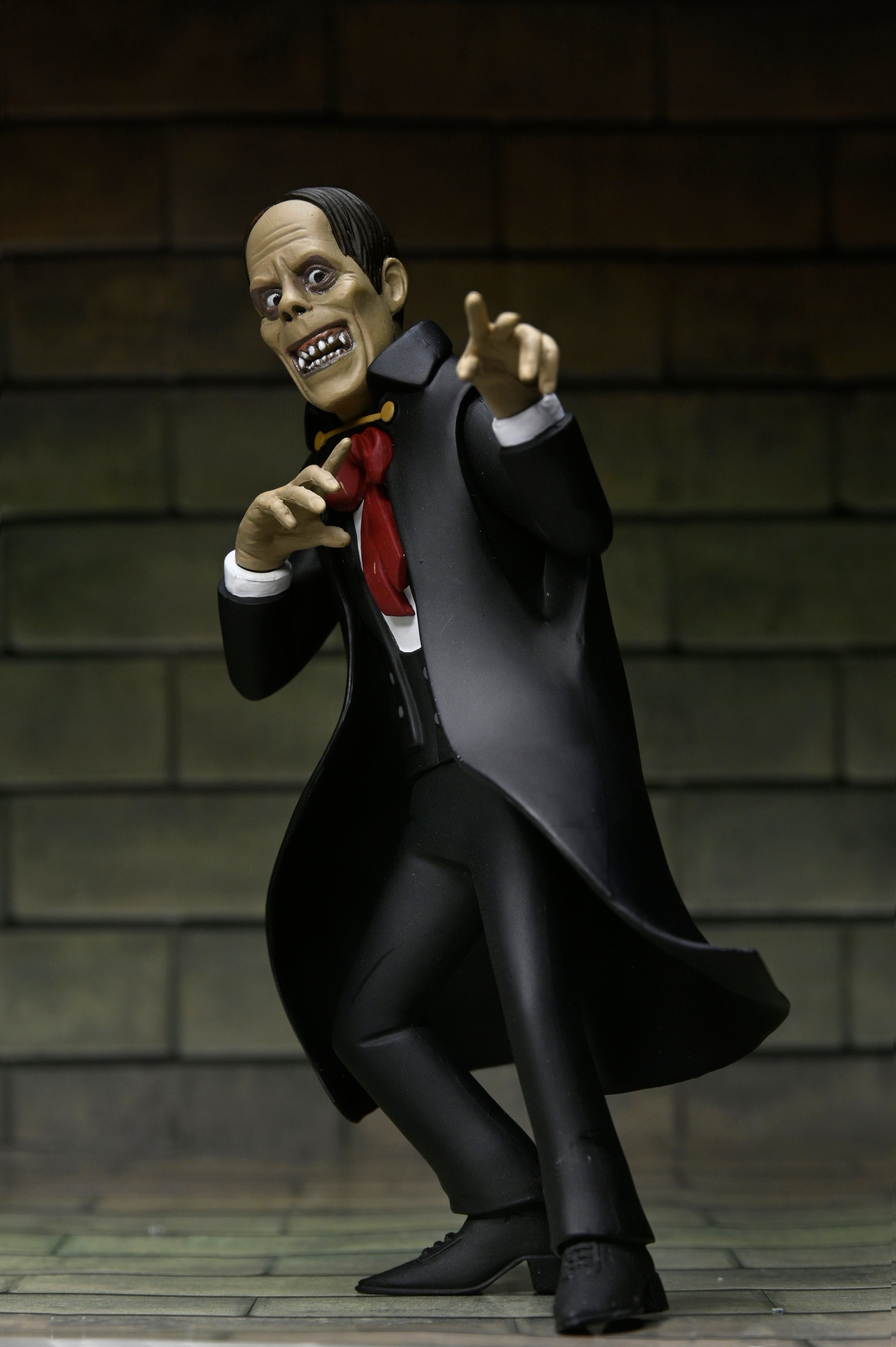 Toony Terrors Phantom of the Opera (1925) 6” Scale Action Figure (Series 12) - NECA