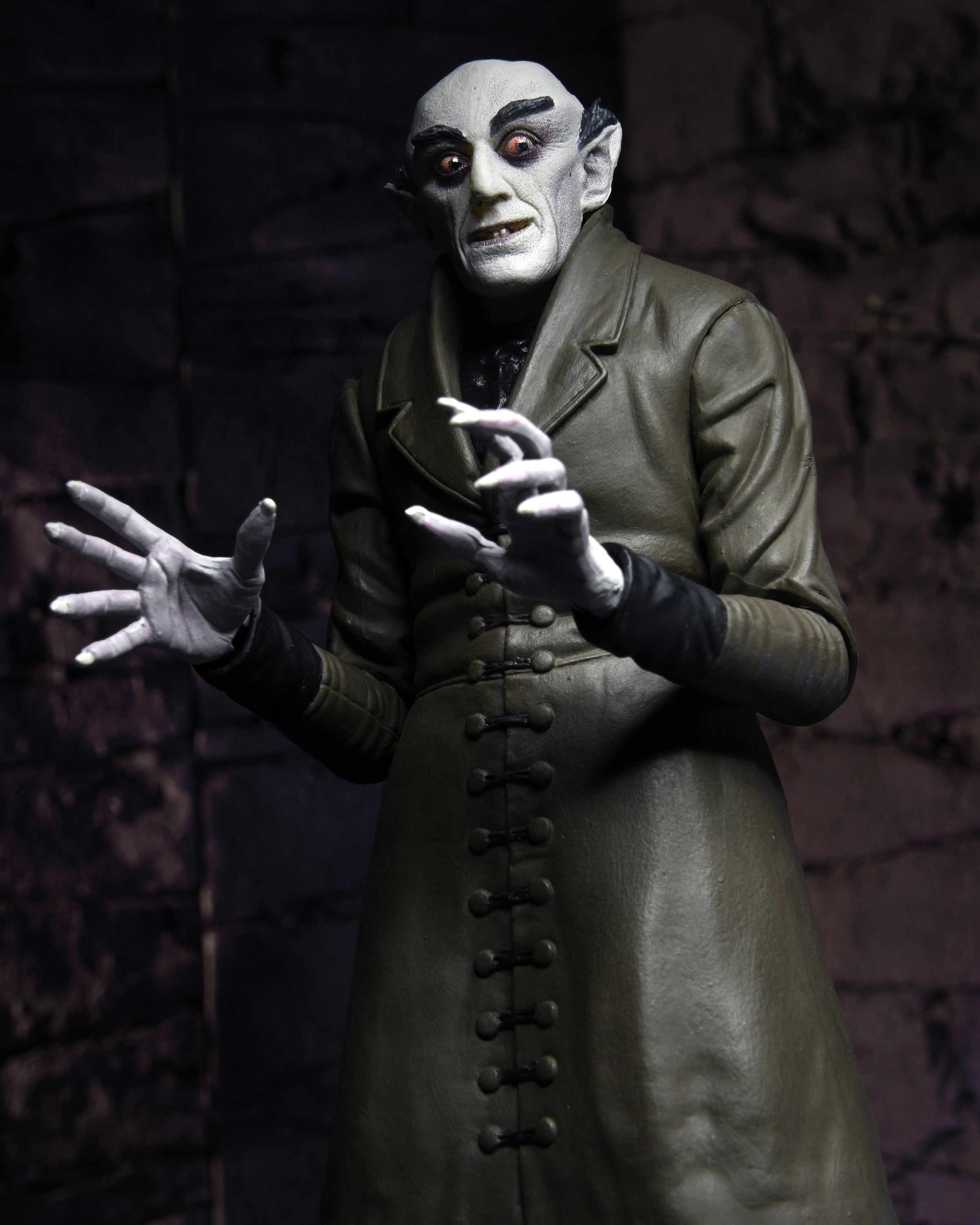 Nosferatu - 7” Scale Action Figure - Ultimate Count Orlok (Color) - NECA