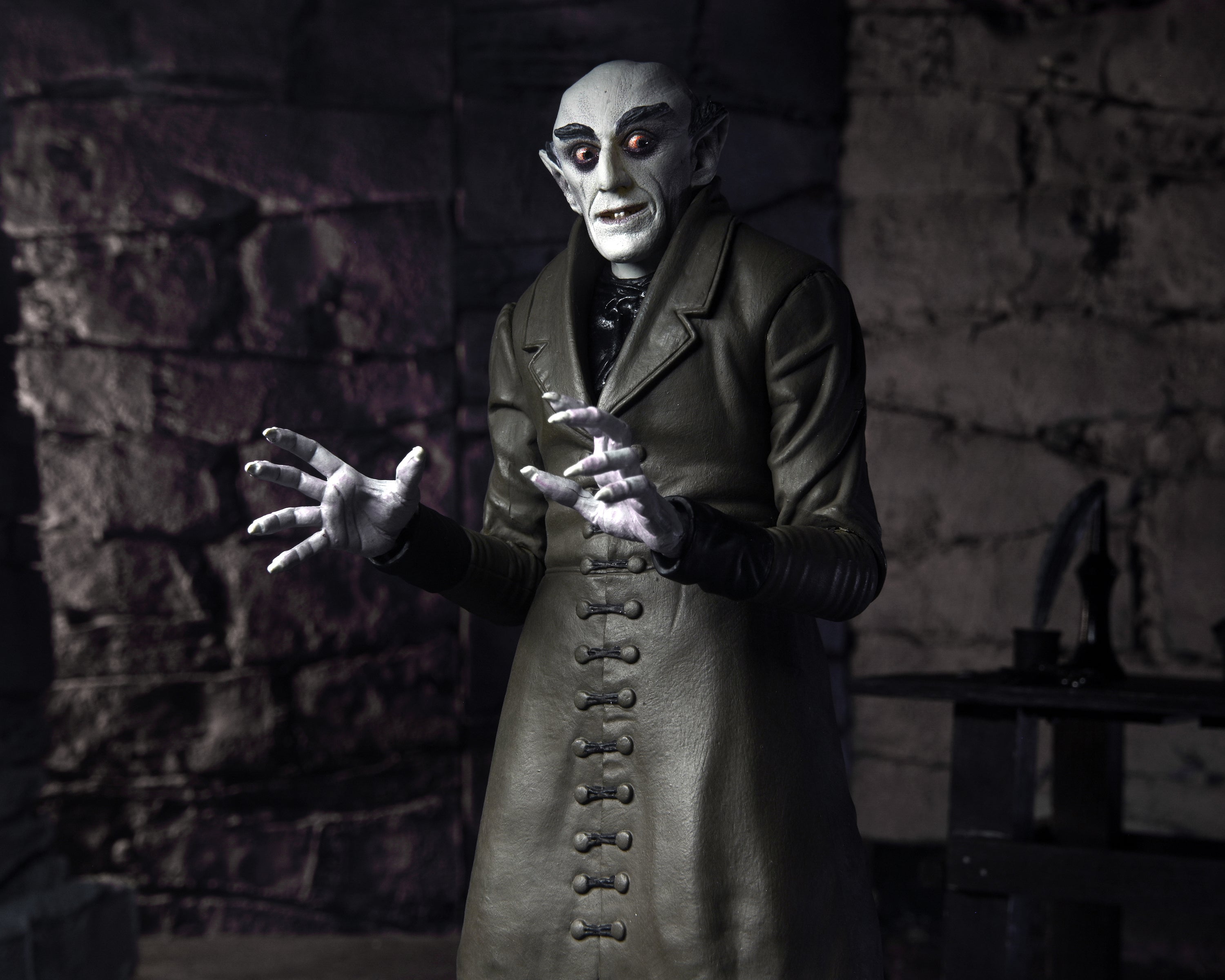 Nosferatu - 7” Scale Action Figure - Ultimate Count Orlok (Color) - NECA