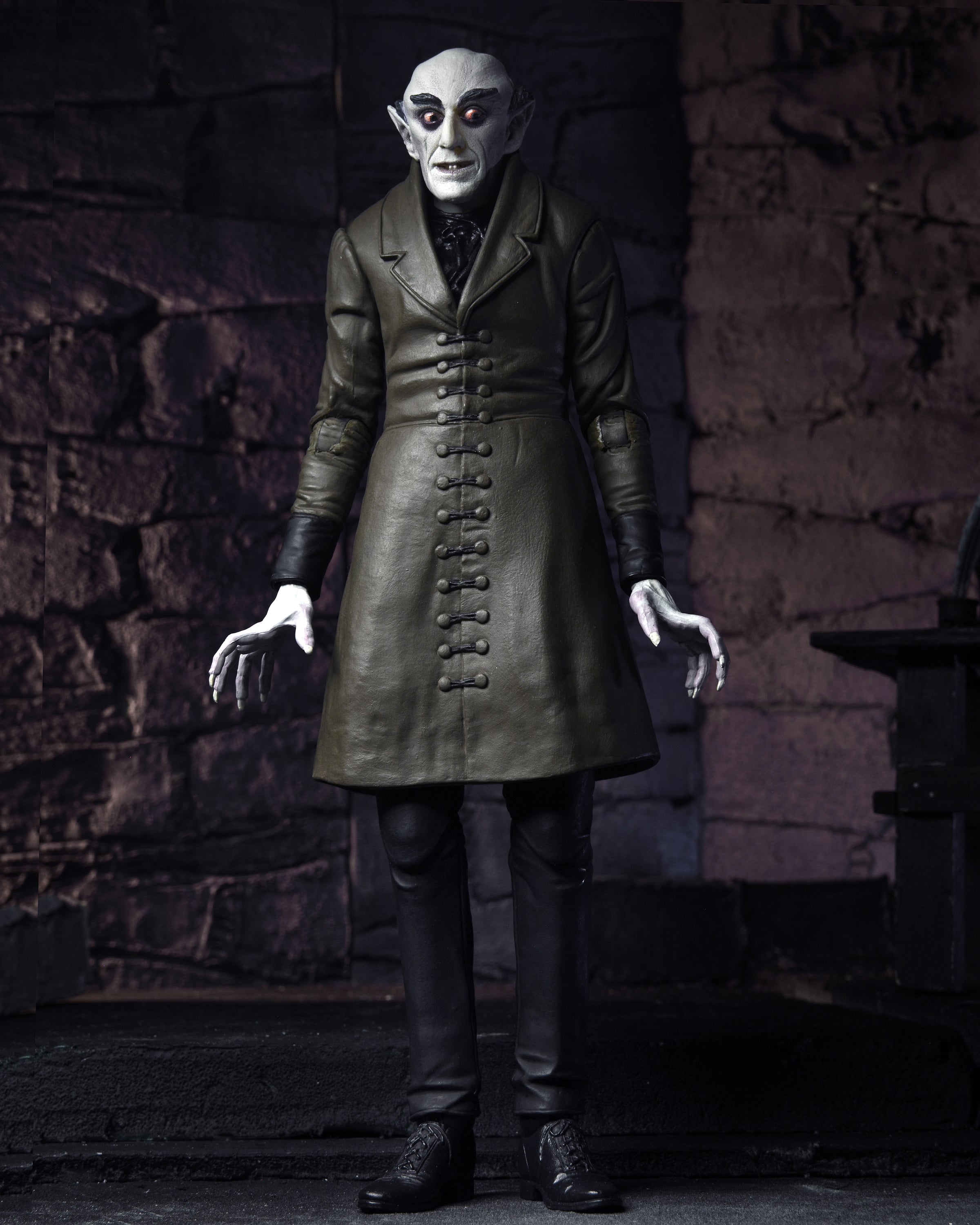 Nosferatu - 7” Scale Action Figure - Ultimate Count Orlok (Color) - NECA
