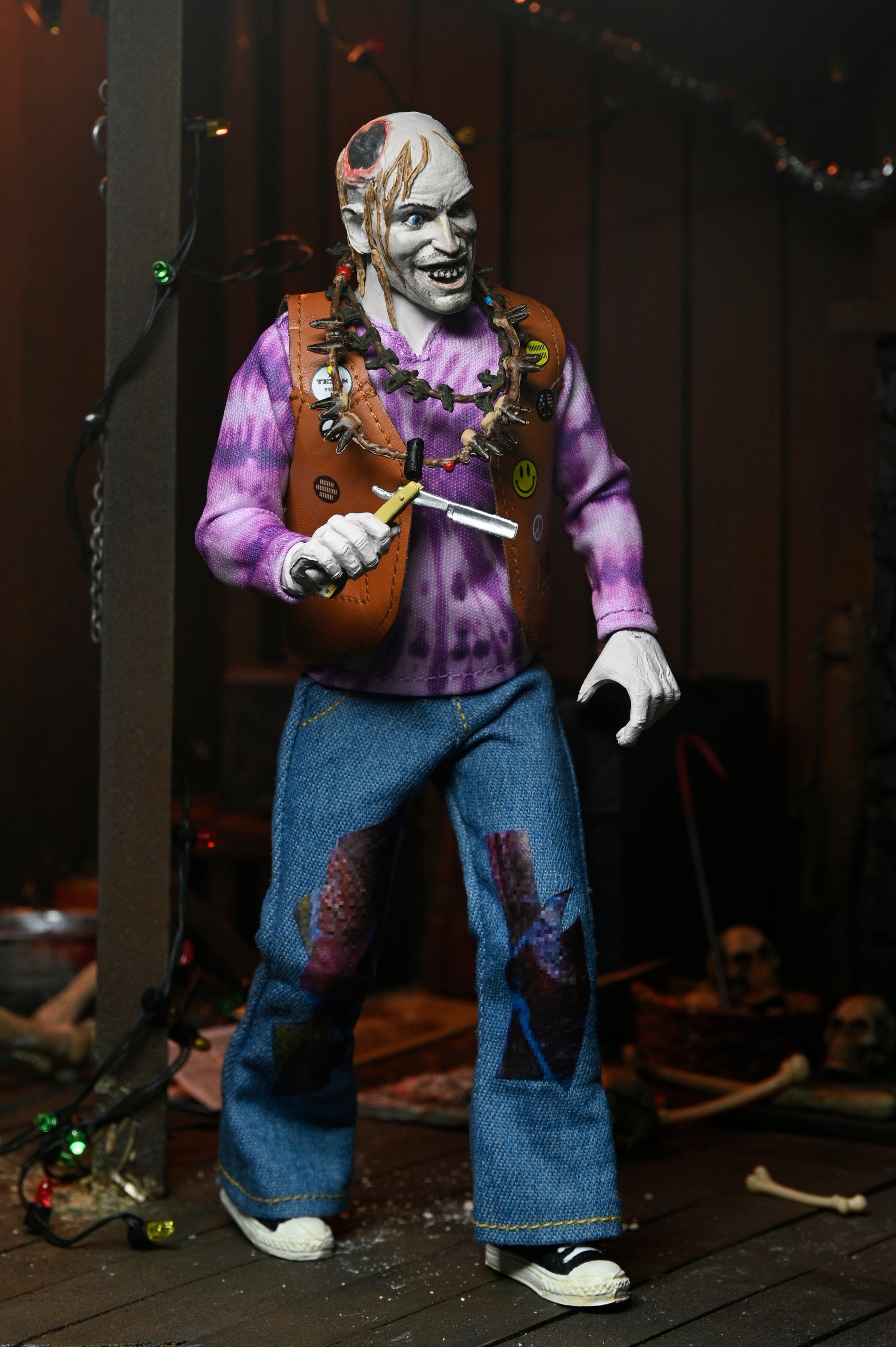 The Texas Chainsaw Massacre 2 - Chop Top 8” Clothed Figure - NECA
