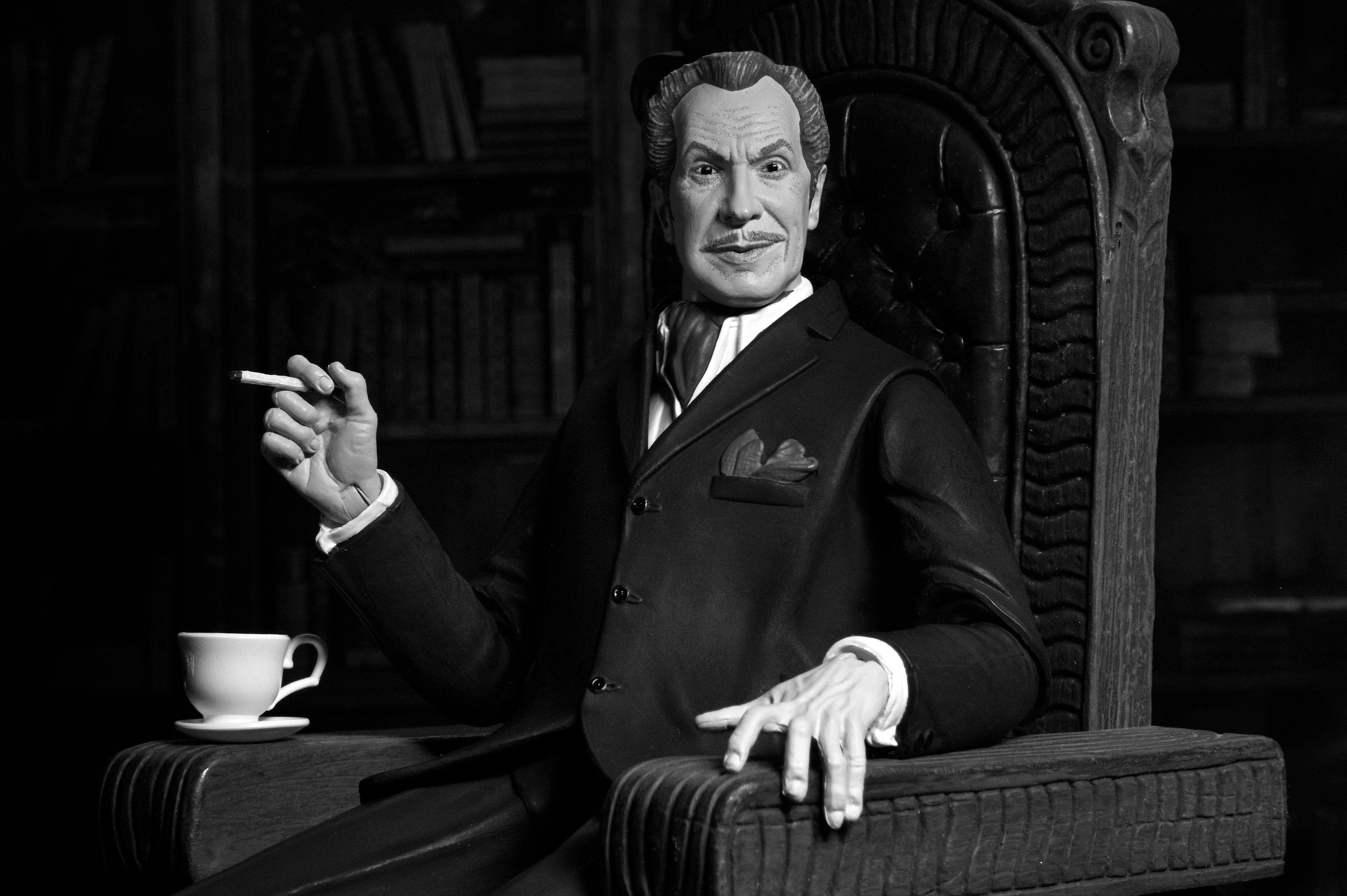 Ultimate Vincent Price 7" Scale Action Figure (Black & White) - NECA