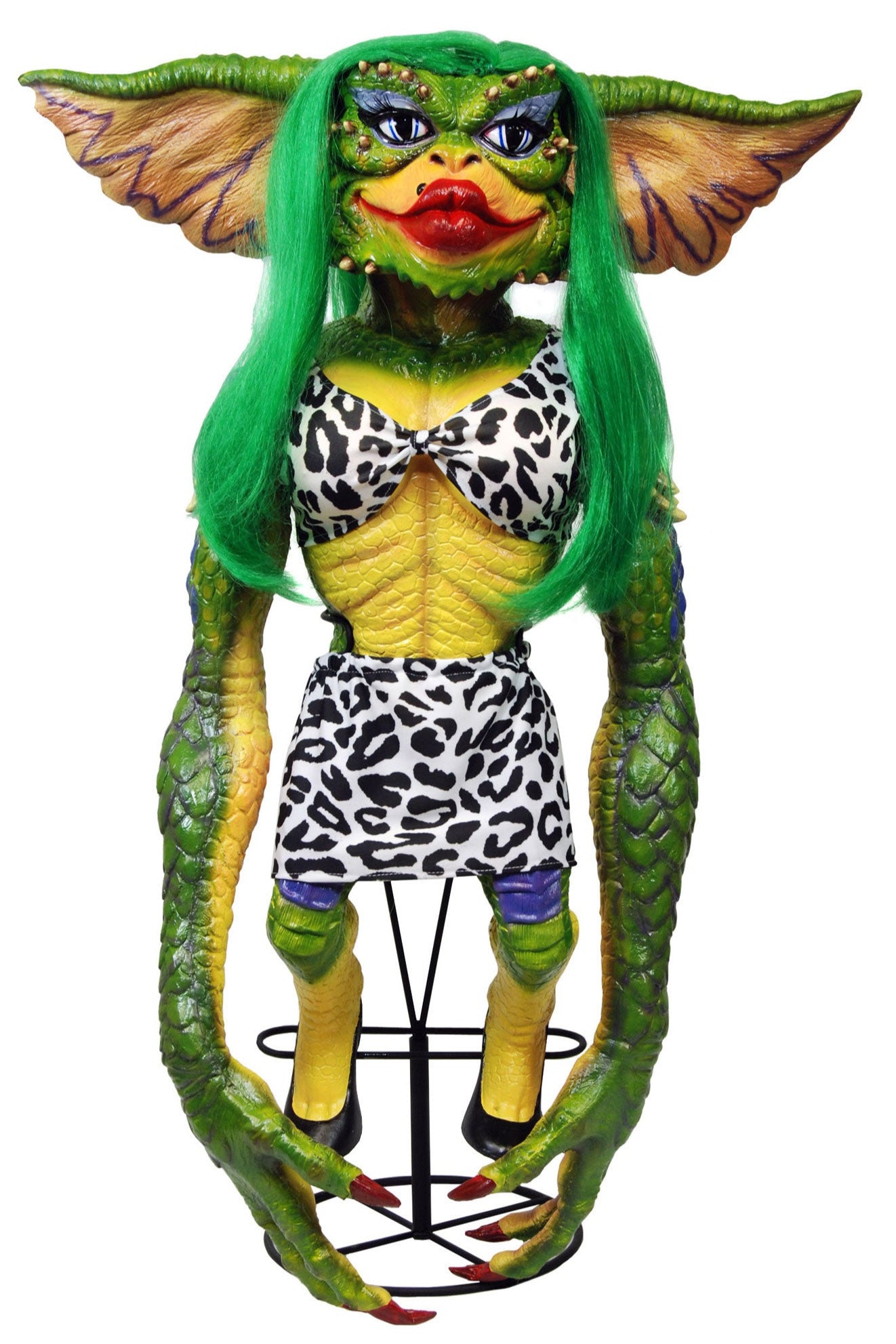 Gremlins 2 - Greta the Female Gremlin Life-Size Stunt Puppet Replica