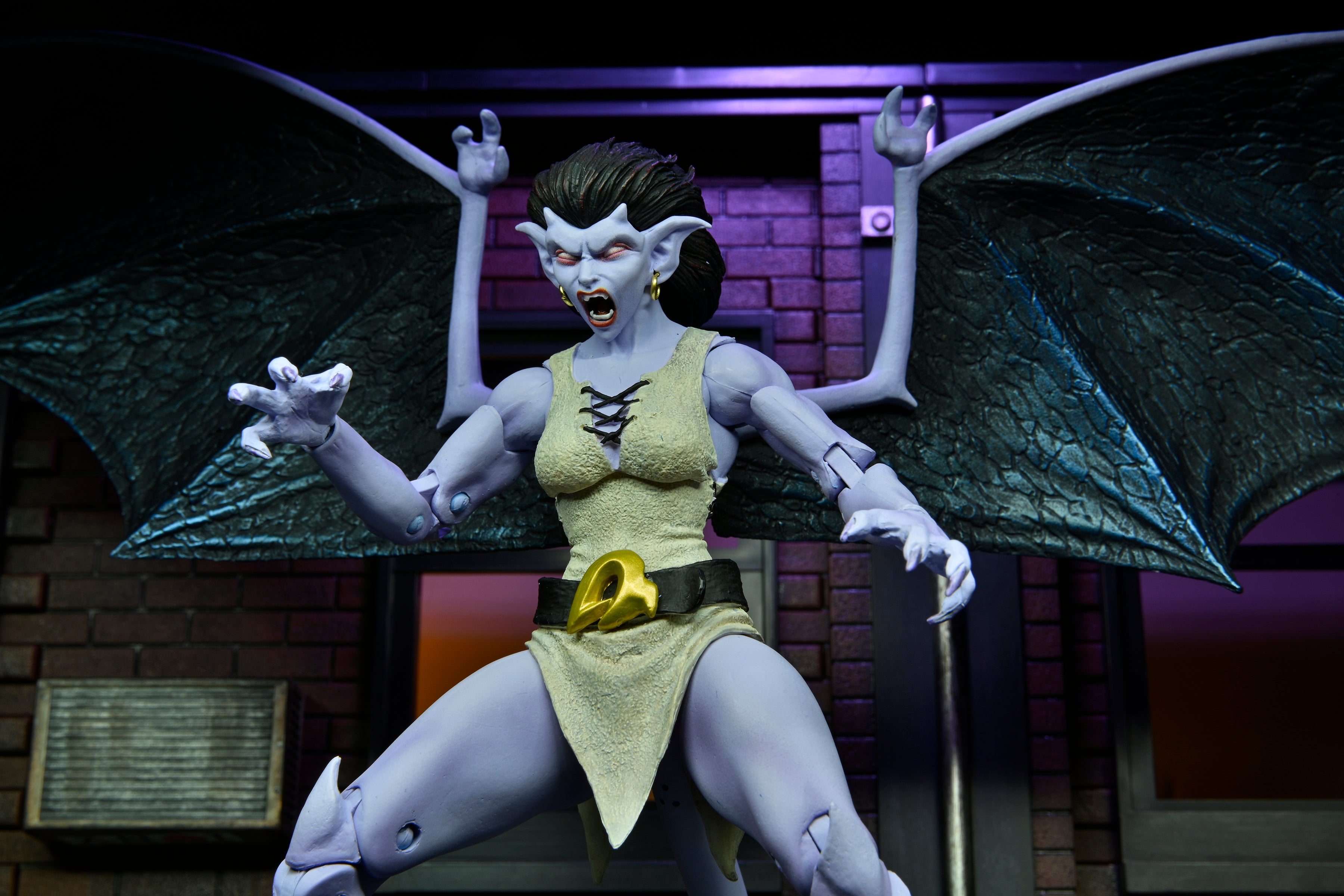 Gargoyles- 7" Scale Action Figure - Ultimate Angela Figure