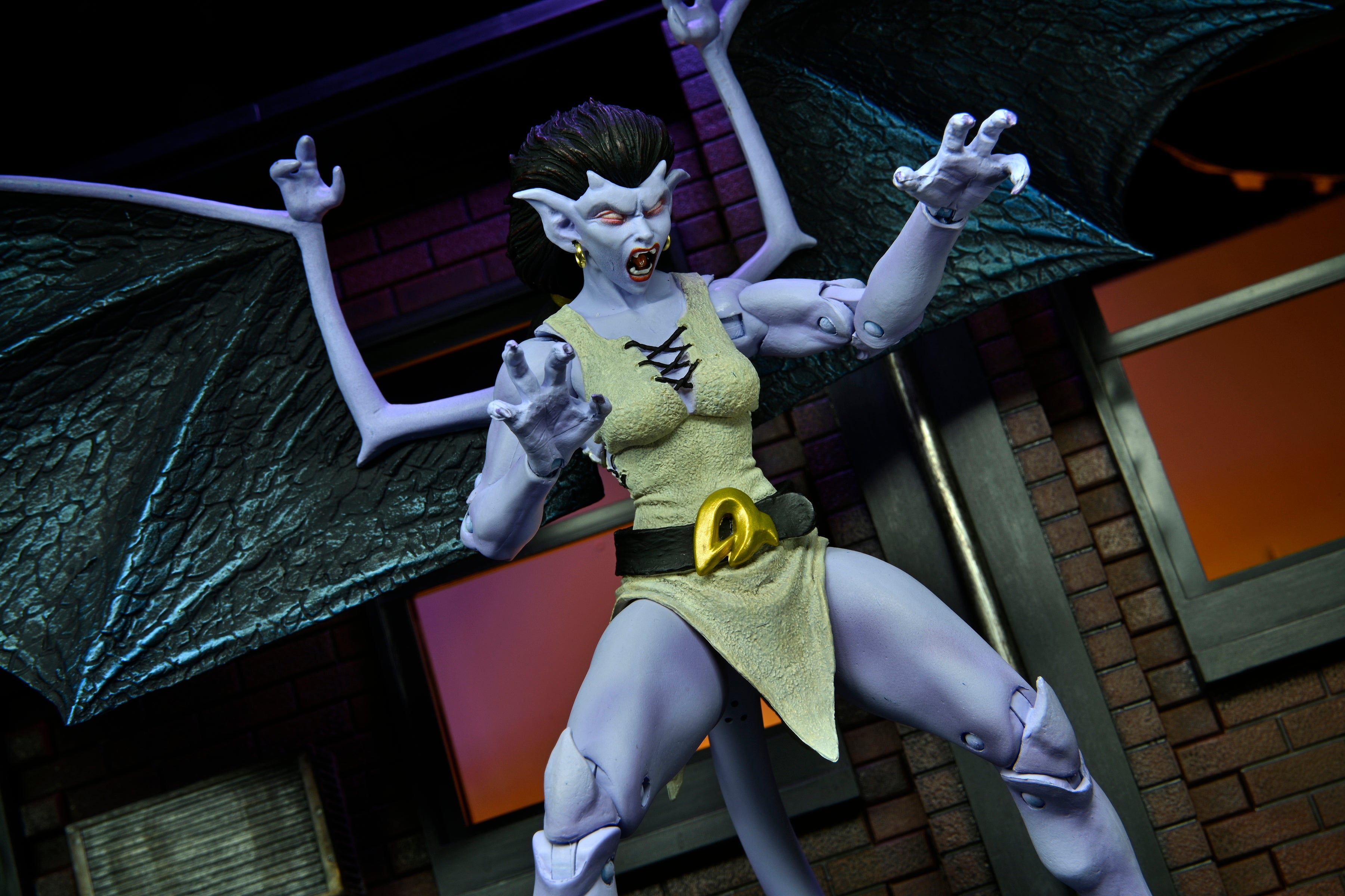 Gargoyles- 7" Scale Action Figure - Ultimate Angela Figure