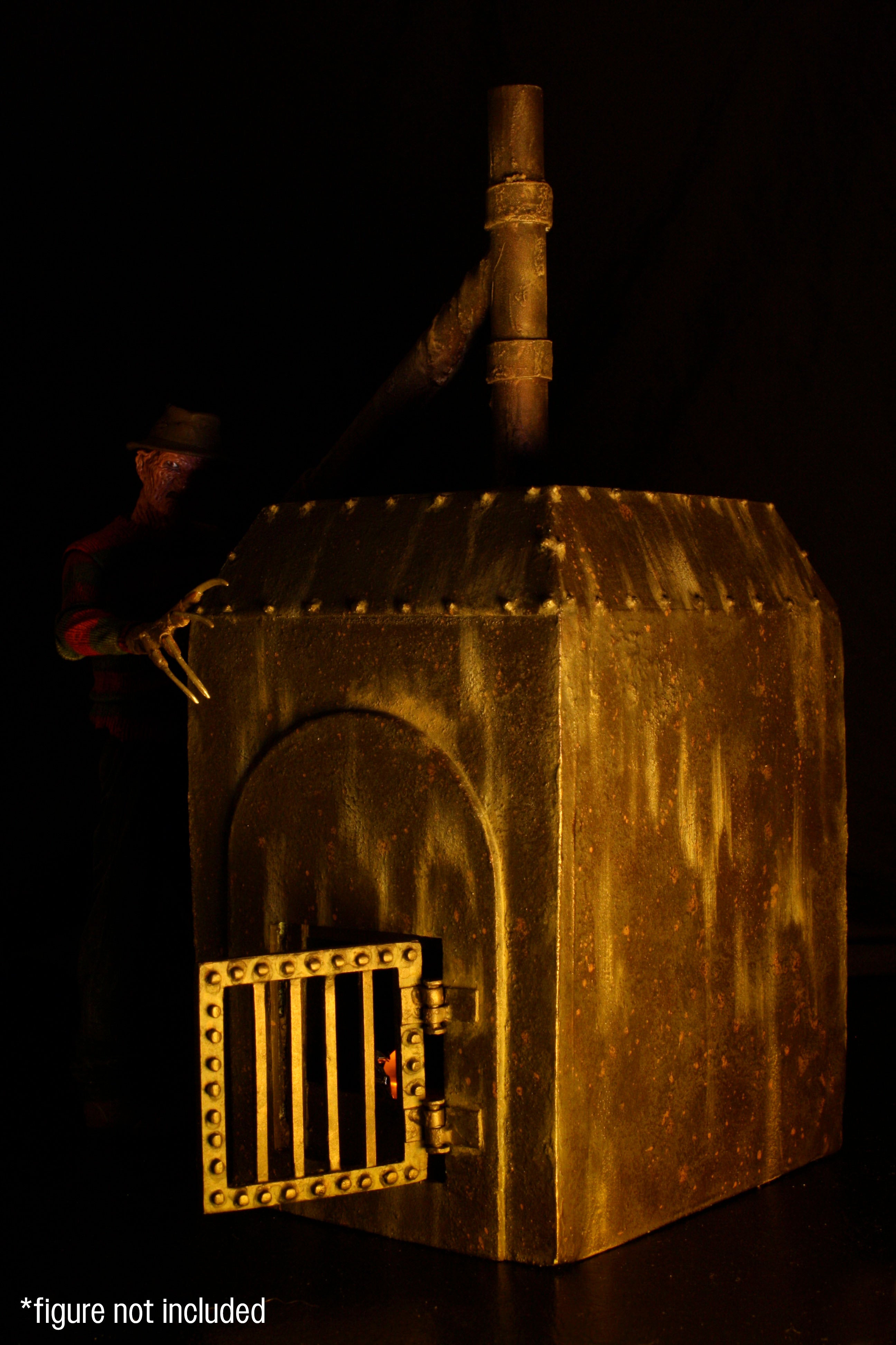 Nightmare on Elm Street - Freddy's Furnace Diorama - NECA
