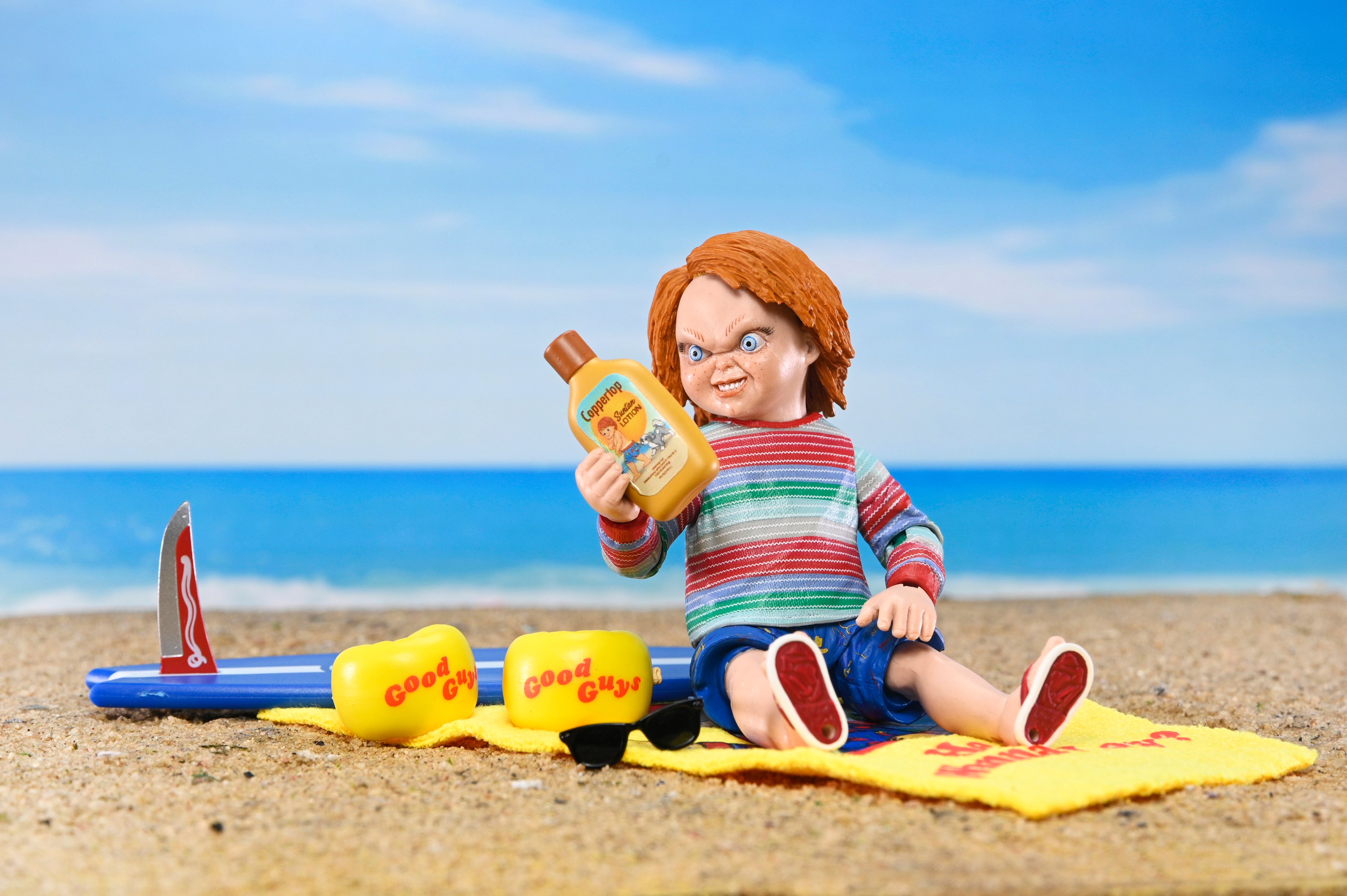 Child's Play 3 - Ultimate Surf's Up Chucky 7" Scale Action Figure (2025 Con Exclusive) - NECA