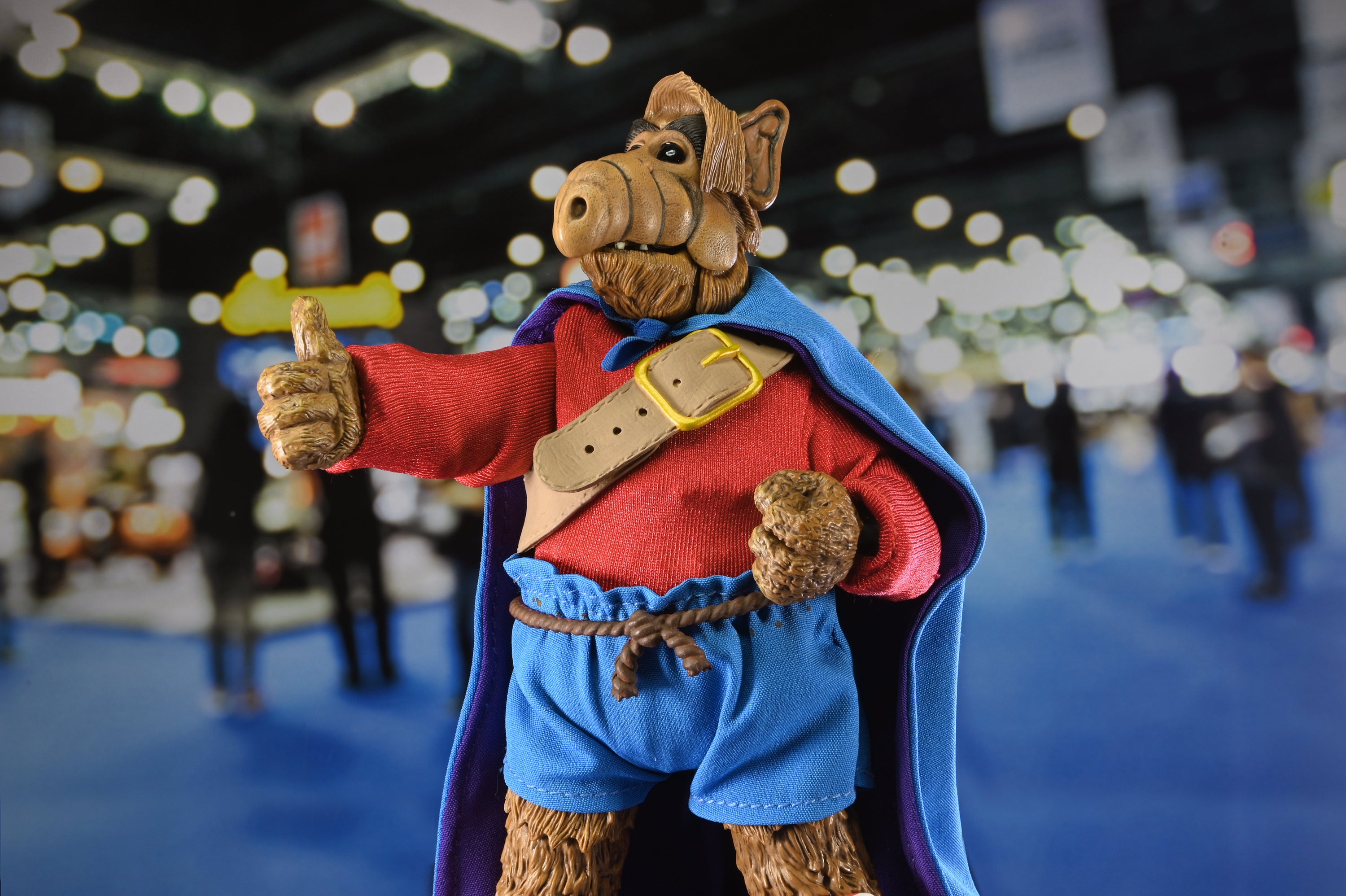 Alf – Ultimate Super Alf 7” Scale Action Figure (2024 Con Exclusive) - NECA