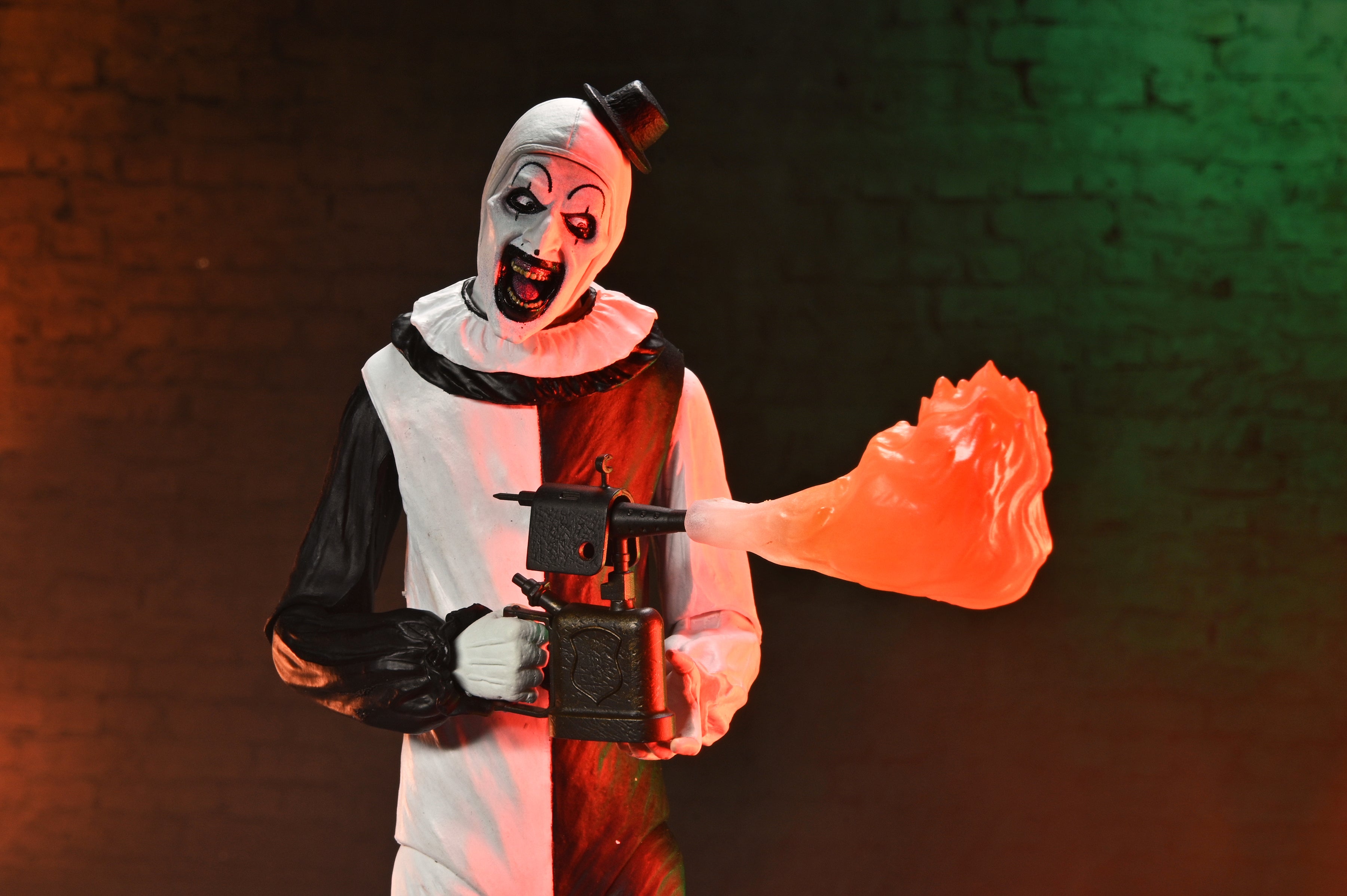 Terrifier 2 - Ultimate Art the Clown and The Little Pale Girl 7" Scale Action Figure 2-Pack on the NECA Store