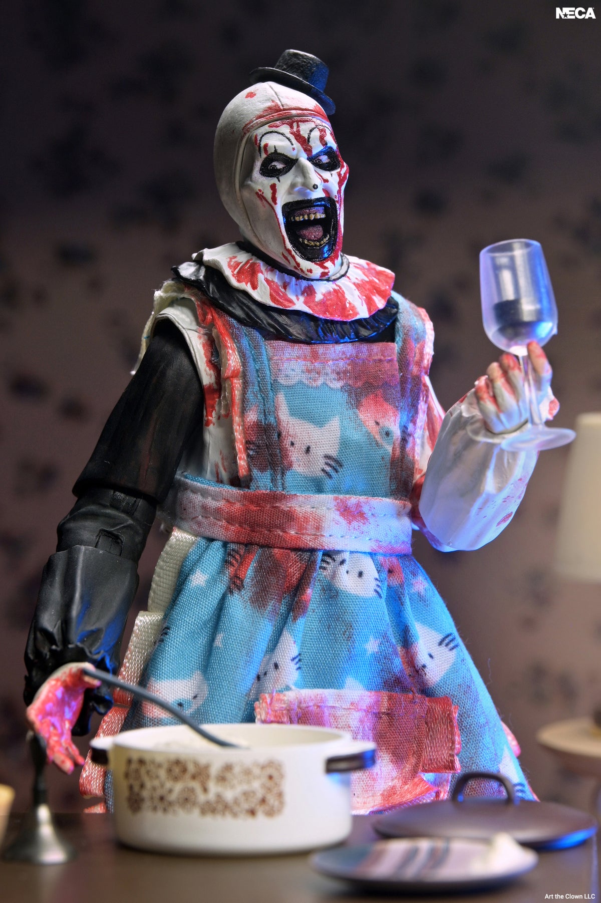 Terrifier 2 - Ultimate Thanksgiving Art the Clown 7" Scale Action Figure on the NECA Store