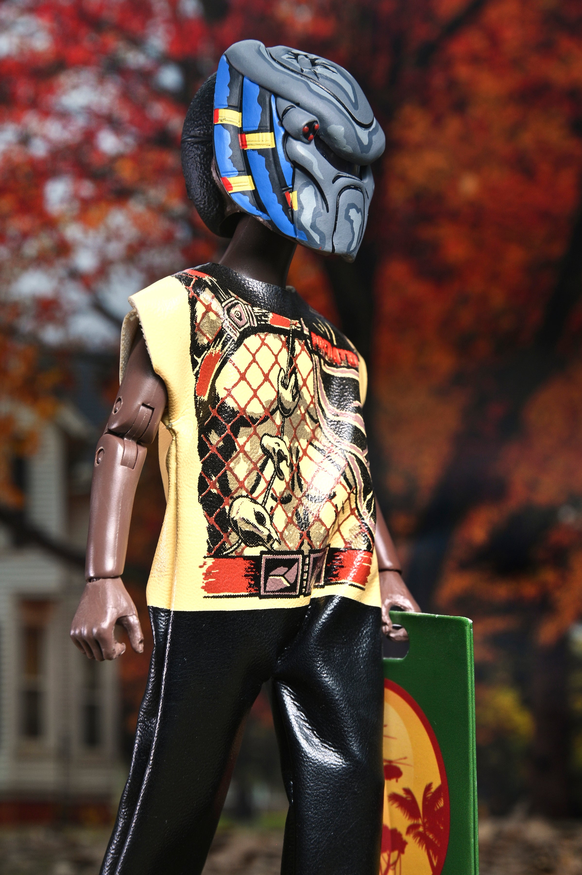 Predator x Ben Cooper Costume Kids Collection - Predator 6” Costumed Action Figure - NECA
