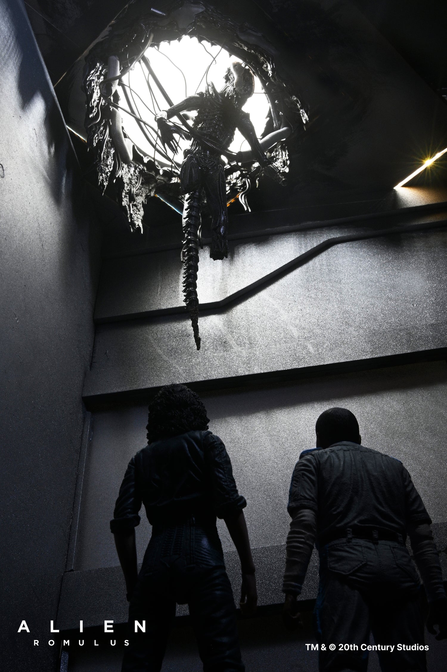 Alien: Romulus - Deluxe Suspended Lab Xenomorph XX121 7" Scale Action Figure - NECA