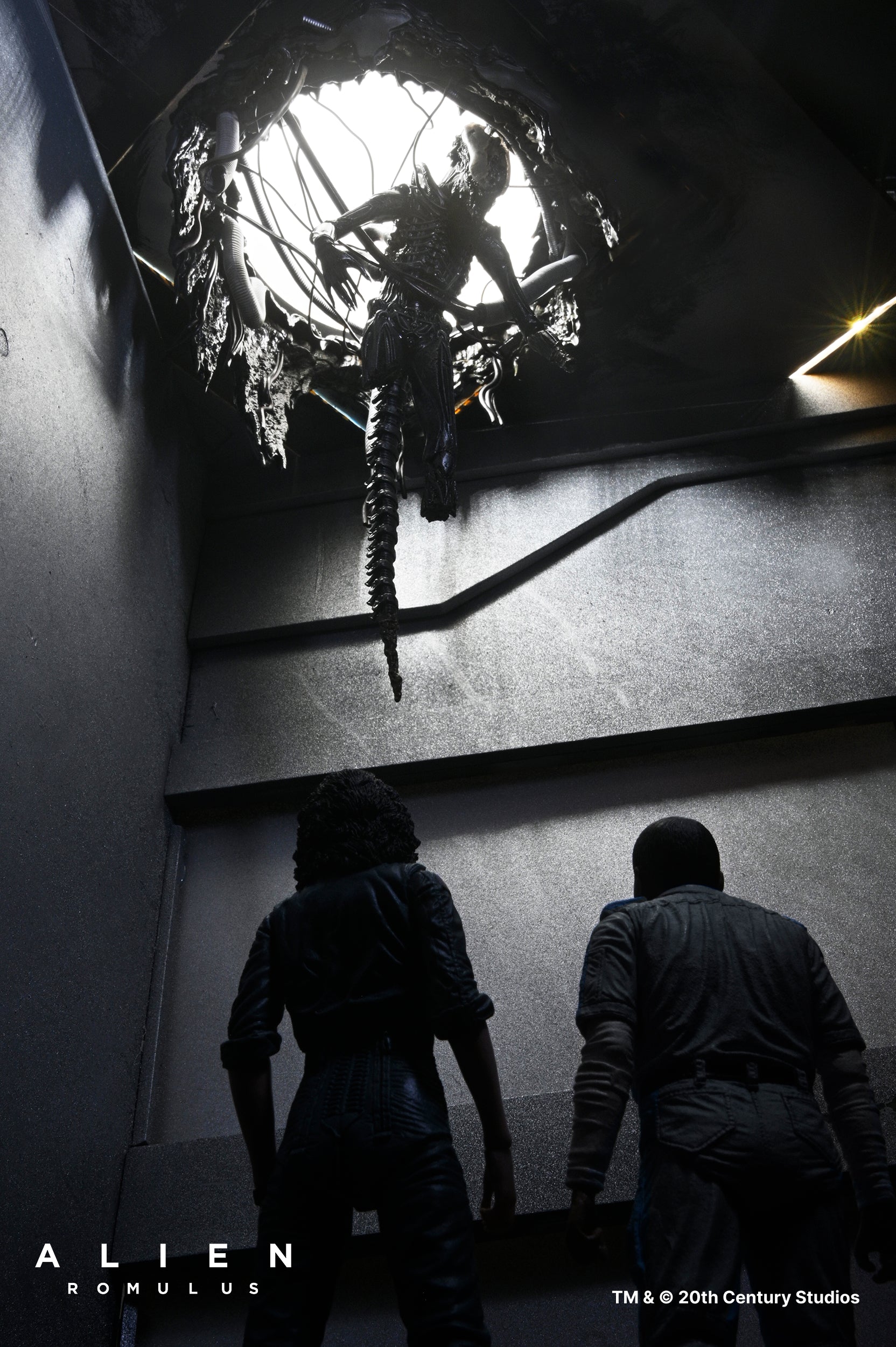 Alien: Romulus - Deluxe Suspended Lab Xenomorph XX121 7" Scale Action Figure - NECA