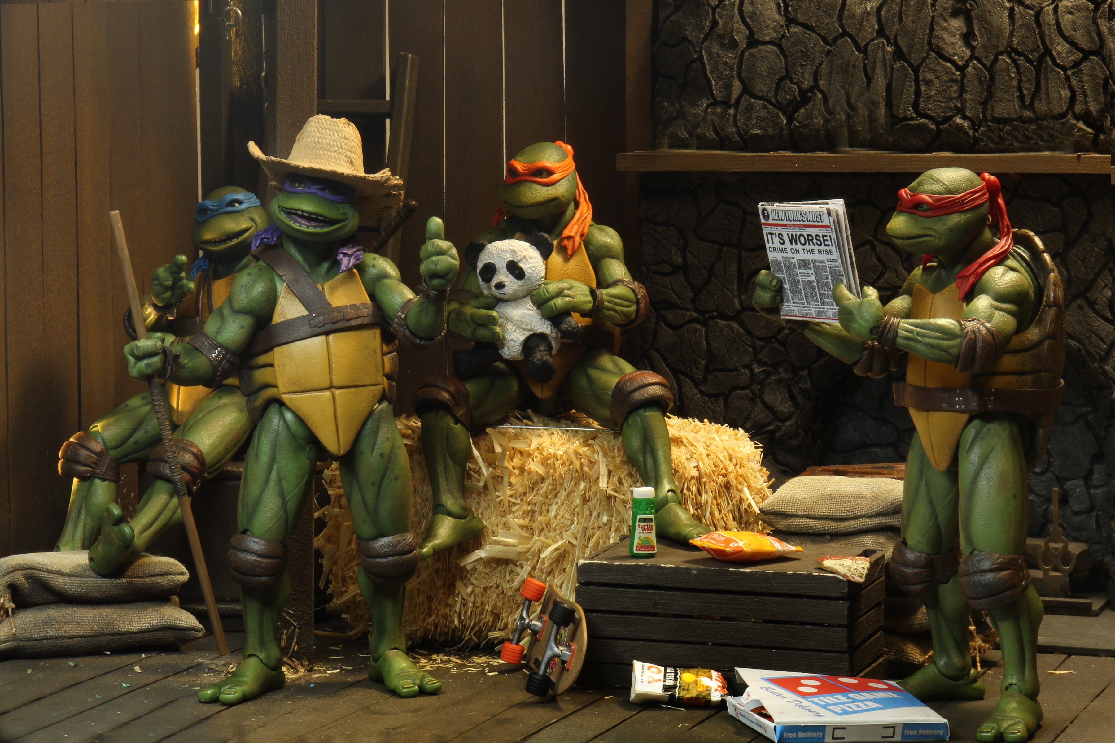 Teenage Mutant Ninja Turtles (1990 Movie) - 7" Scale Accessory Set