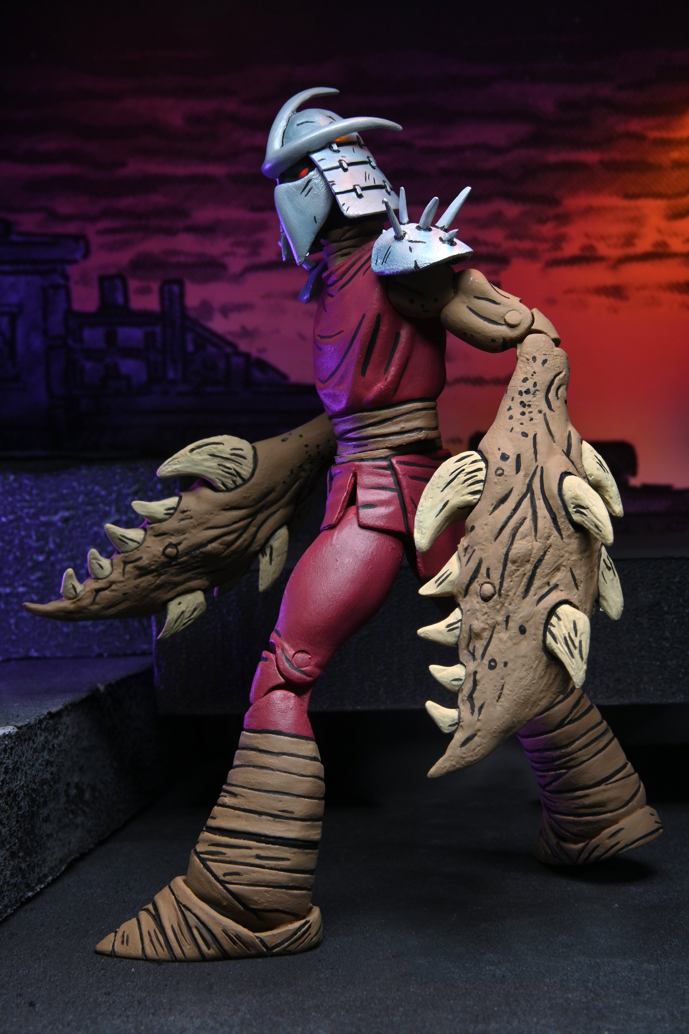 Teenage Mutant Ninja Turtles (Mirage Comics) - 7" Scale Action Figure - Shredder (Mutant Claw) - NECA VAULT