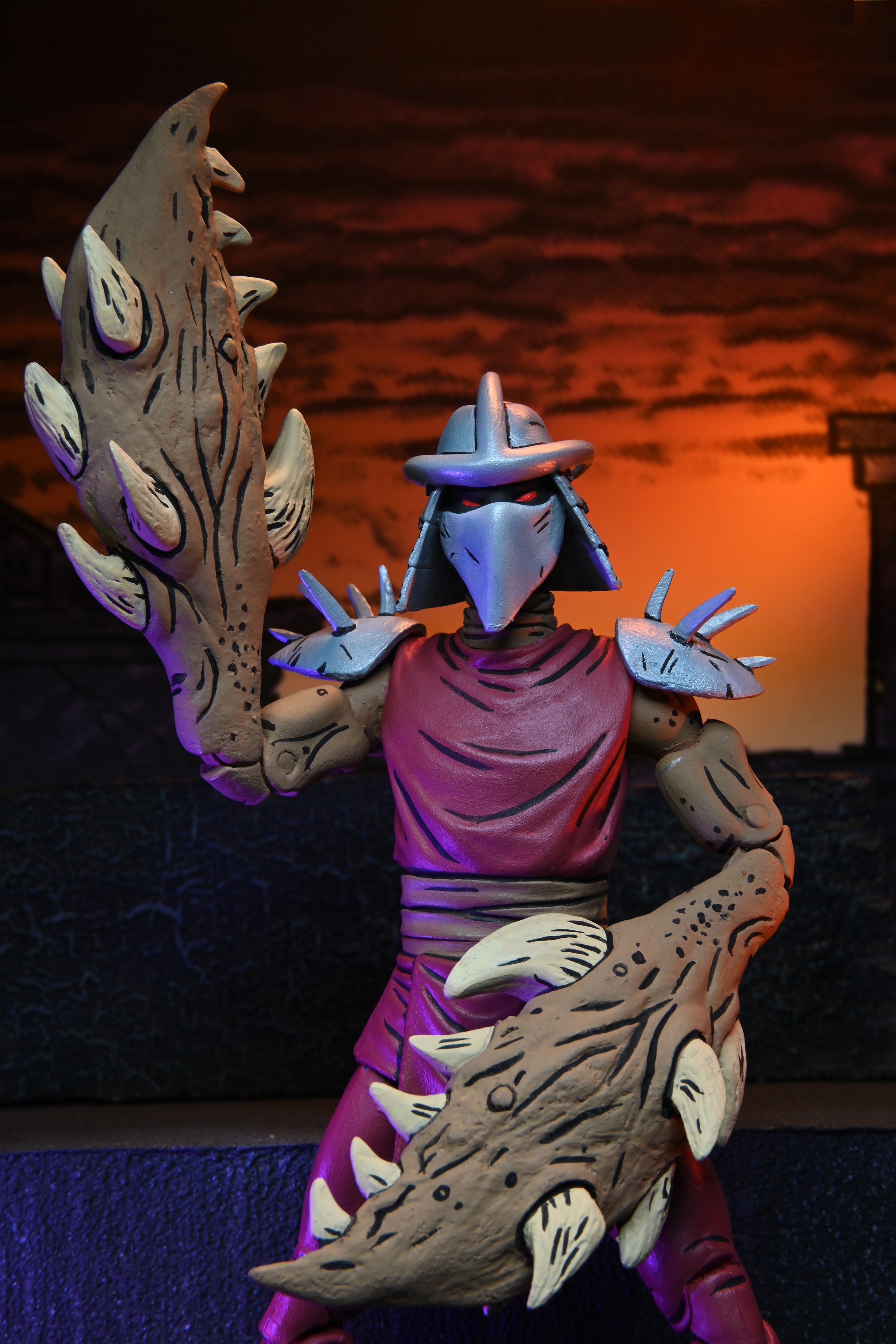 Teenage Mutant Ninja Turtles (Mirage Comics) - 7" Scale Action Figure - Shredder (Mutant Claw) - NECA VAULT