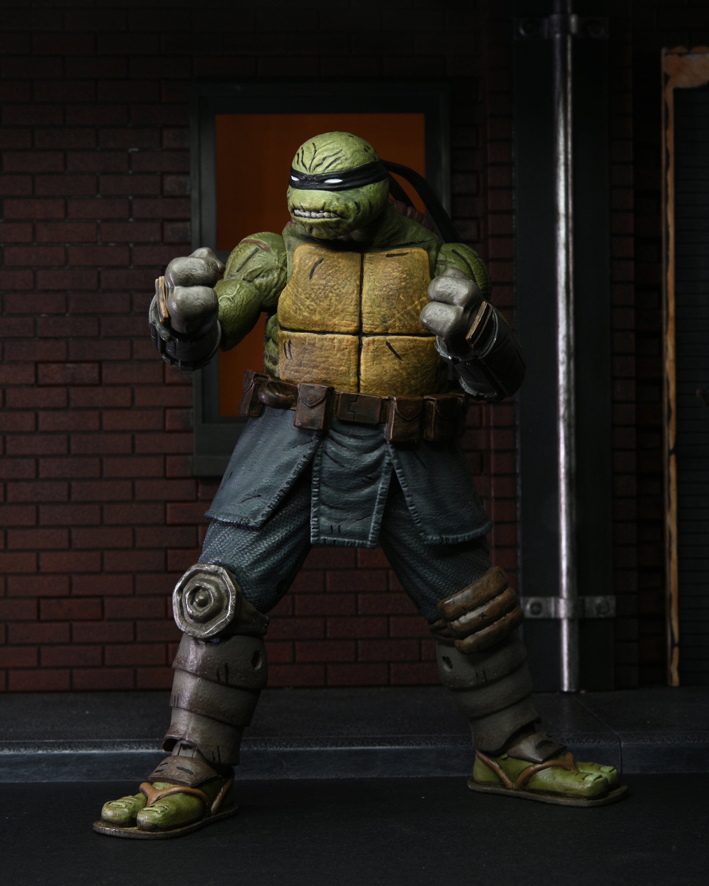 Teenage Mutant Ninja Turtles (The Last Ronin) Ultimate 7” Figure (Unarmored) - NECA