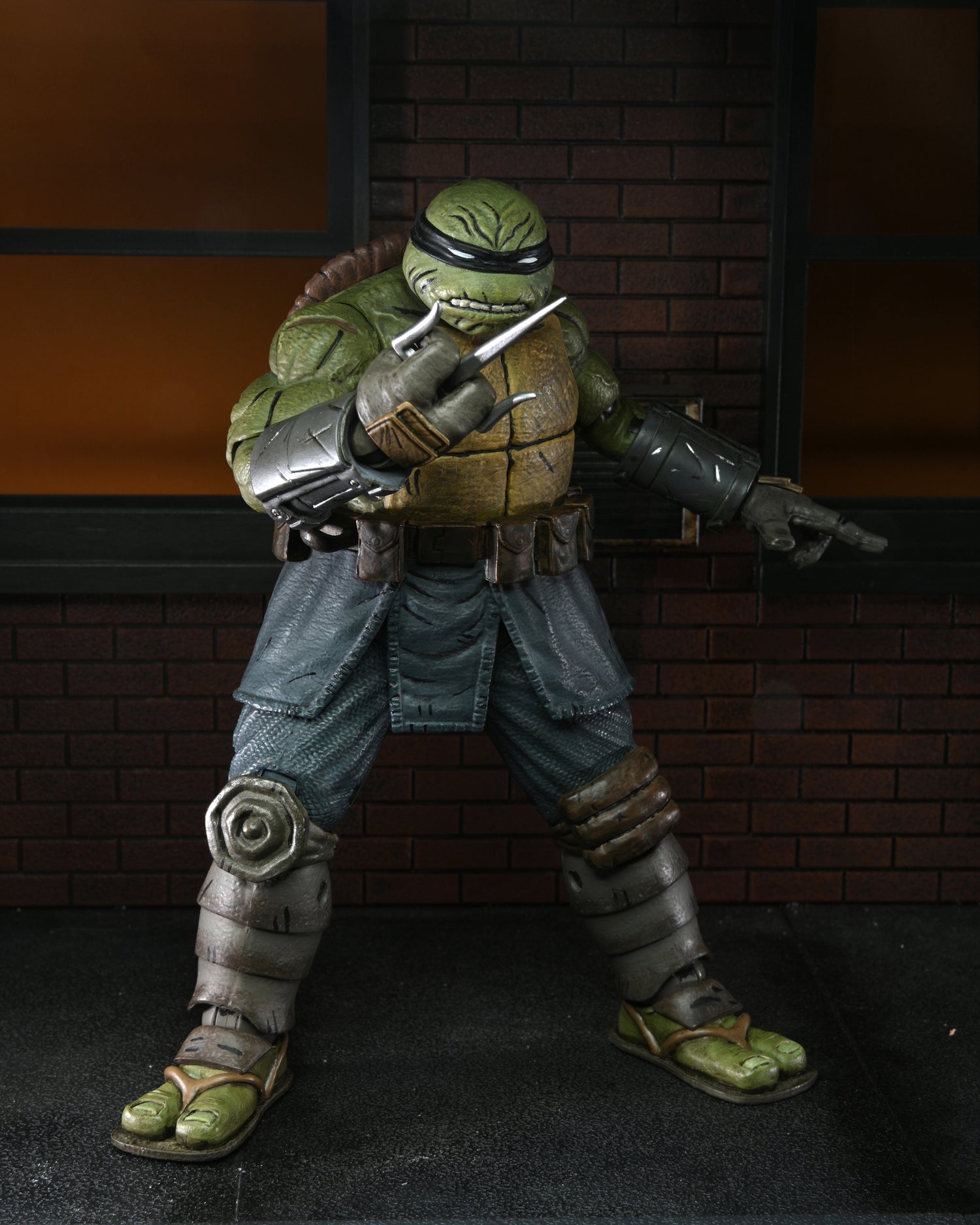 Teenage Mutant Ninja Turtles (The Last Ronin) Ultimate 7” Figure (Unarmored) - NECA