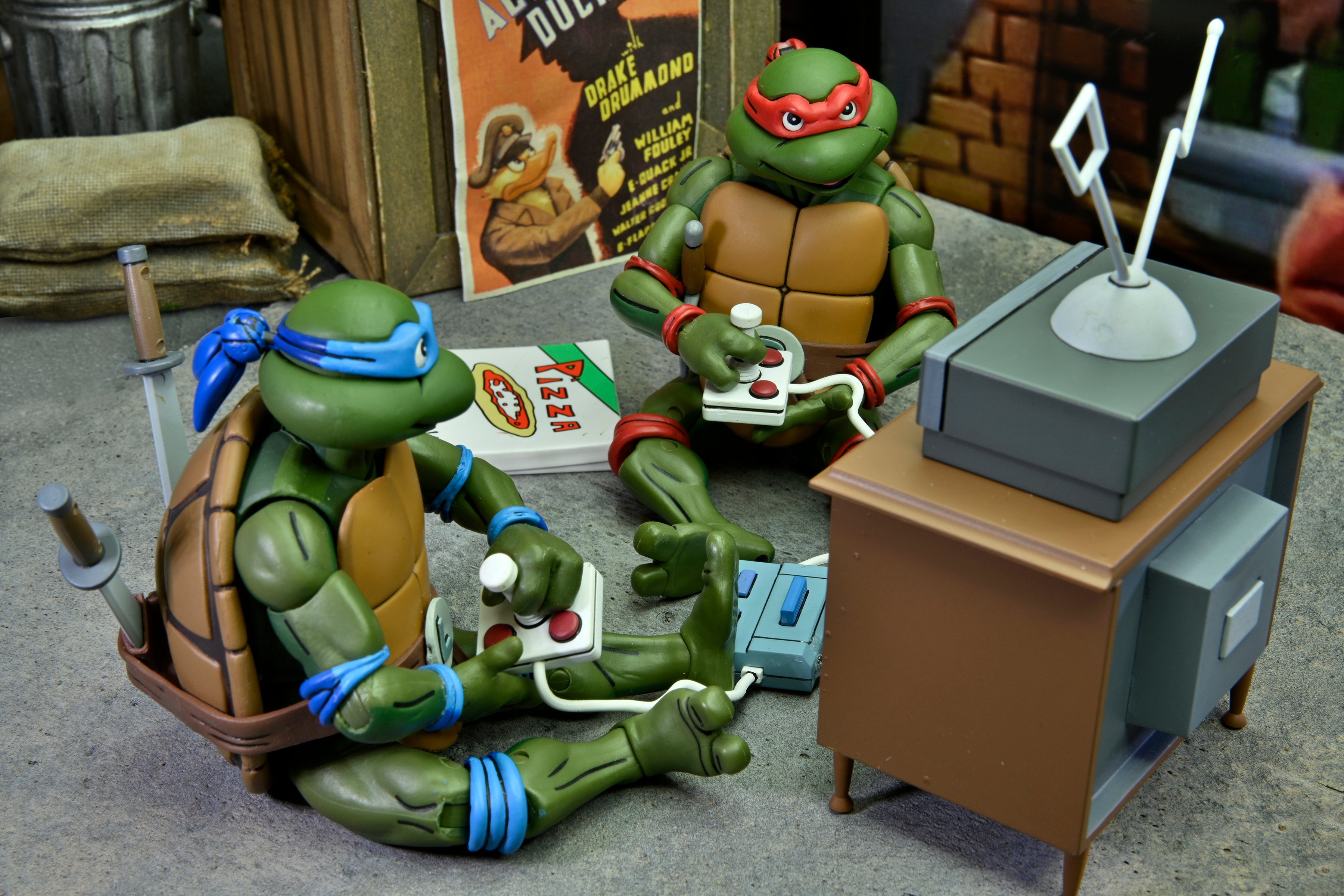 Teenage Mutant Ninja Turtles (Cartoon) – 7” Scale Accessory Set - NECA
