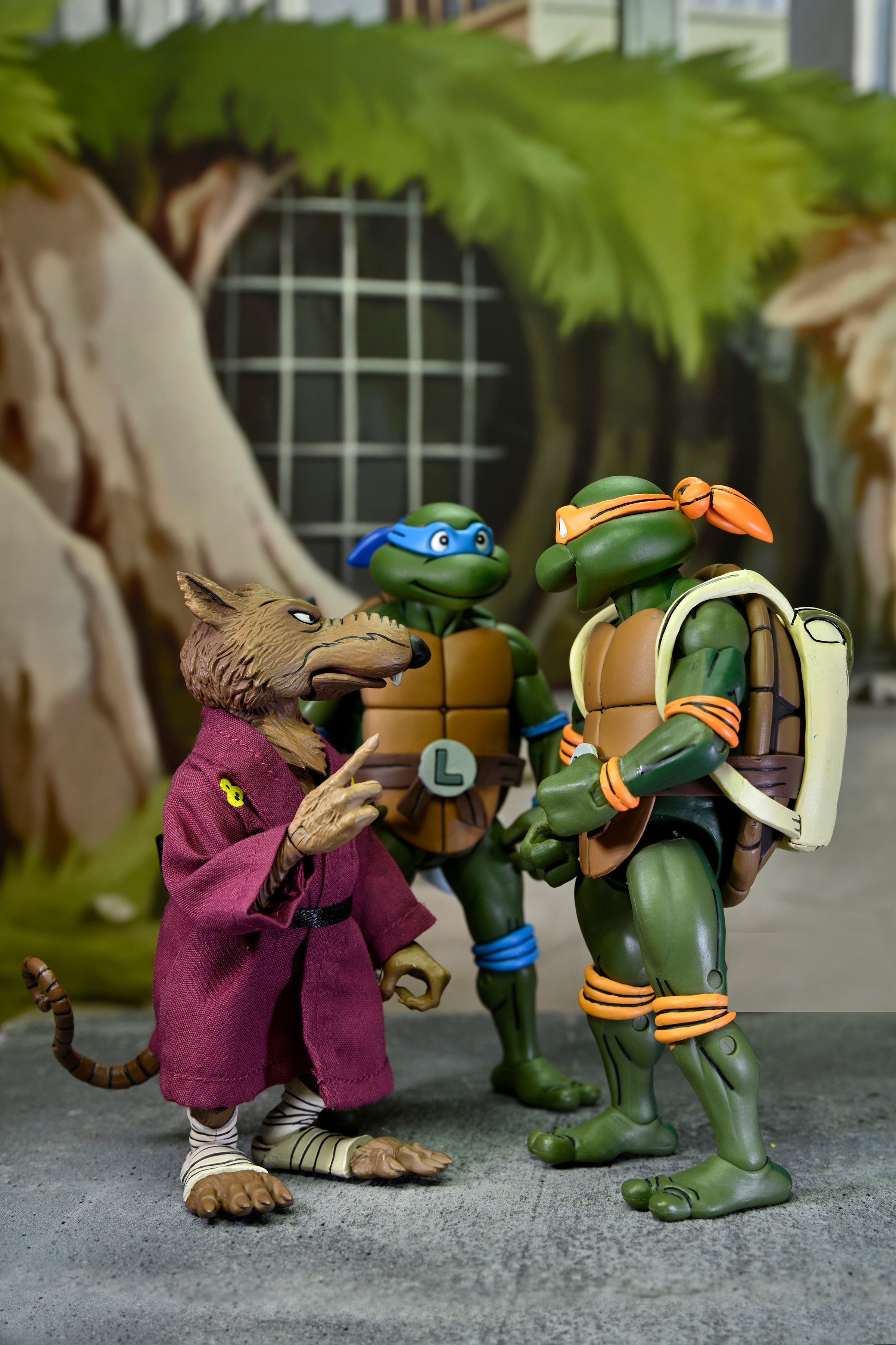 Teenage Mutant Ninja Turtles (Cartoon) – 7” Scale Accessory Set - NECA