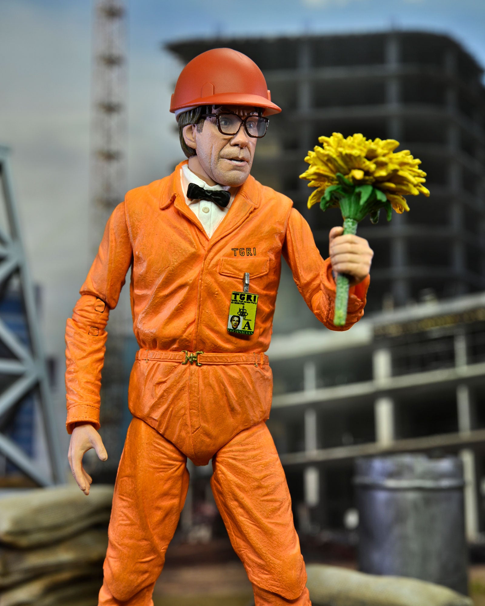 Teenage Mutant Ninja Turtles II: The Secret of the Ooze - Professor Perry 7" Scale Action Figure holding a bouquet of flowers