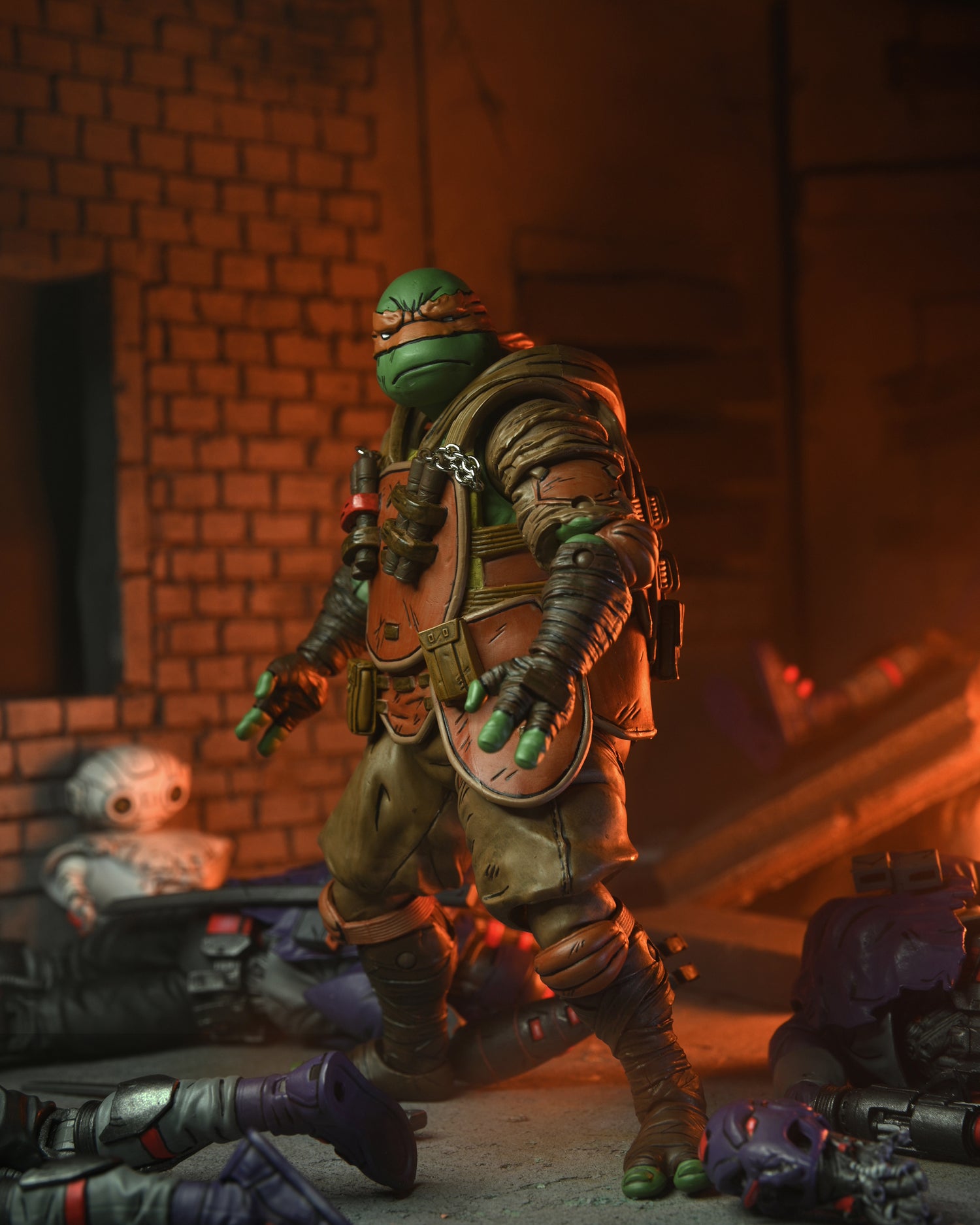 Teenage Mutant Ninja Turtles (The Last Ronin) - Ultimate Flashback Michelangelo 7" Scale Action Figure - NECA