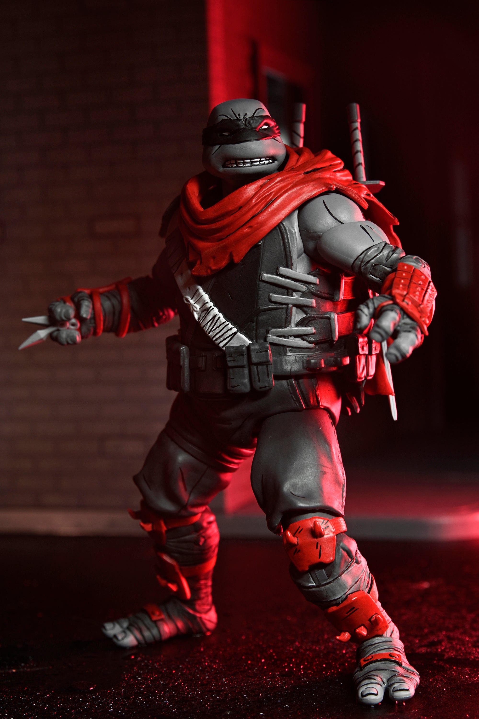 Teenage Mutant Ninja Turtles (The Last Ronin - The Lost Years) - Nightwatcher Leonardo 7” Scale Action Figure