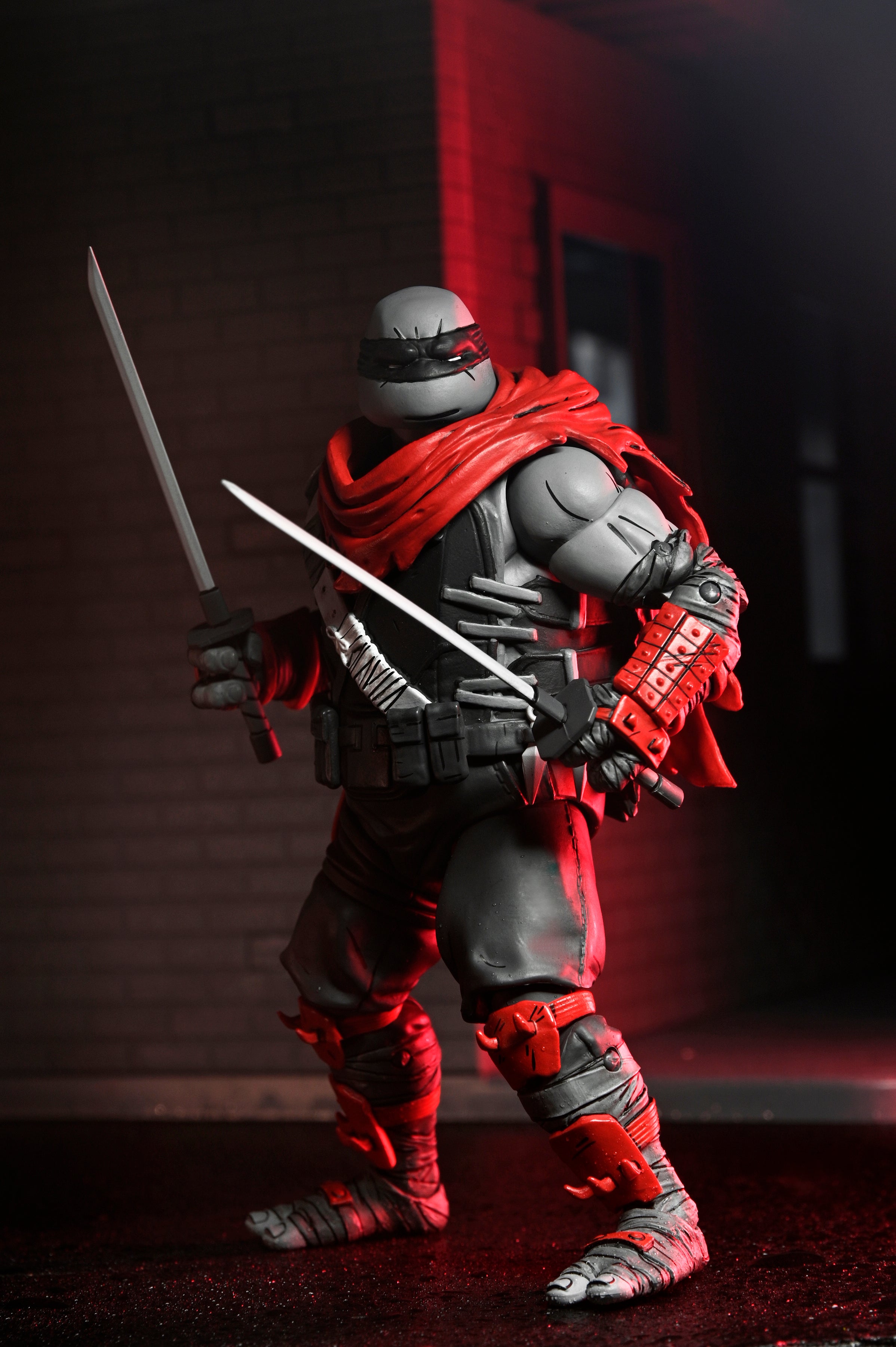 Teenage Mutant Ninja Turtles (The Last Ronin - The Lost Years) - Nightwatcher Leonardo 7” Scale Action Figure
