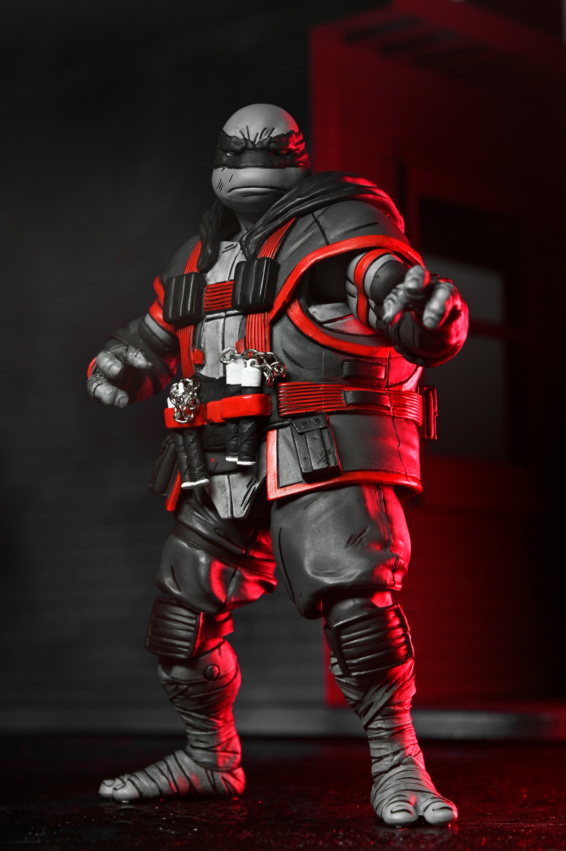 Teenage Mutant Ninja Turtles (The Last Ronin - The Lost Years) - Nightwatcher Michelangelo 7” Scale Action Figure - NECA