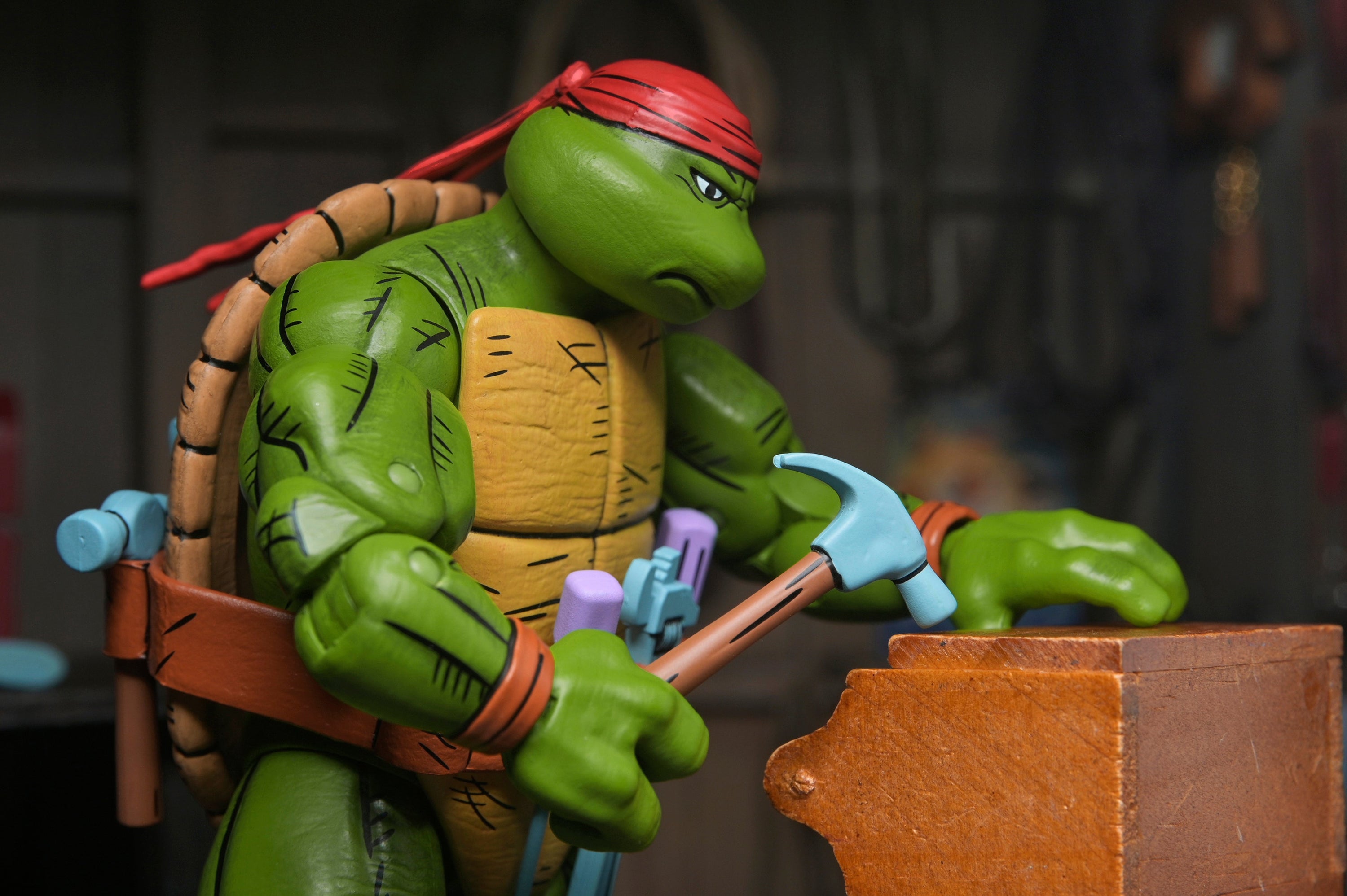 Teenage Mutant Ninja Turtles (Mirage Comics) - Handyman Donatello 7" Scale Action Figure - NECA