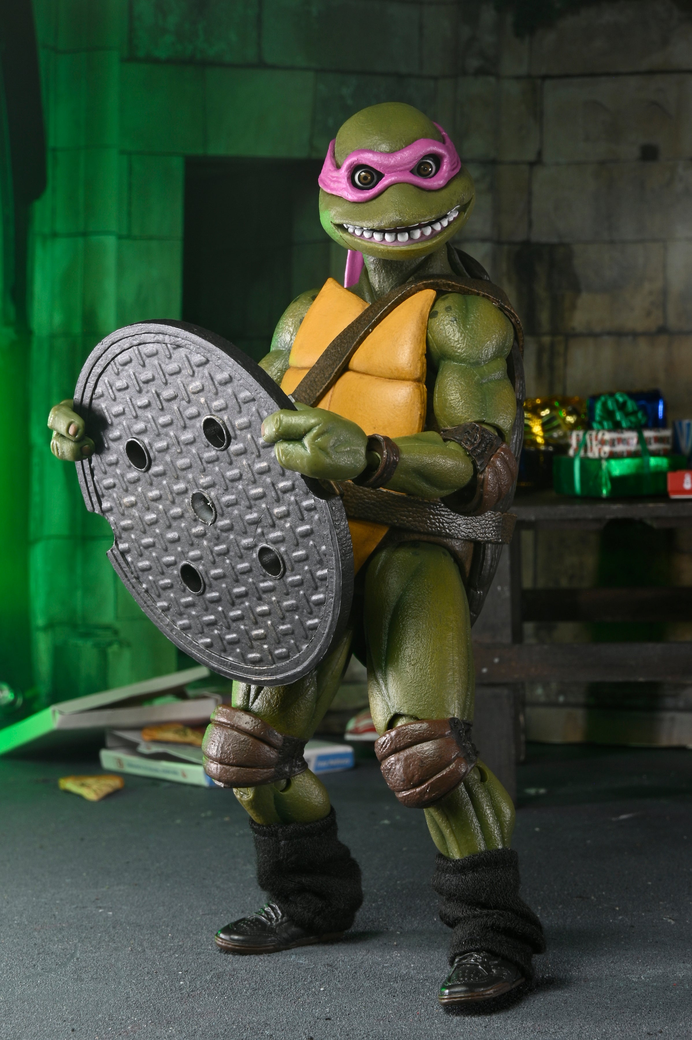 Teenage Mutant Ninja Turtles (1990 Movie) - Dimension X-Mas Vacation 7" Scale Action Figure 4-Pack - NECA