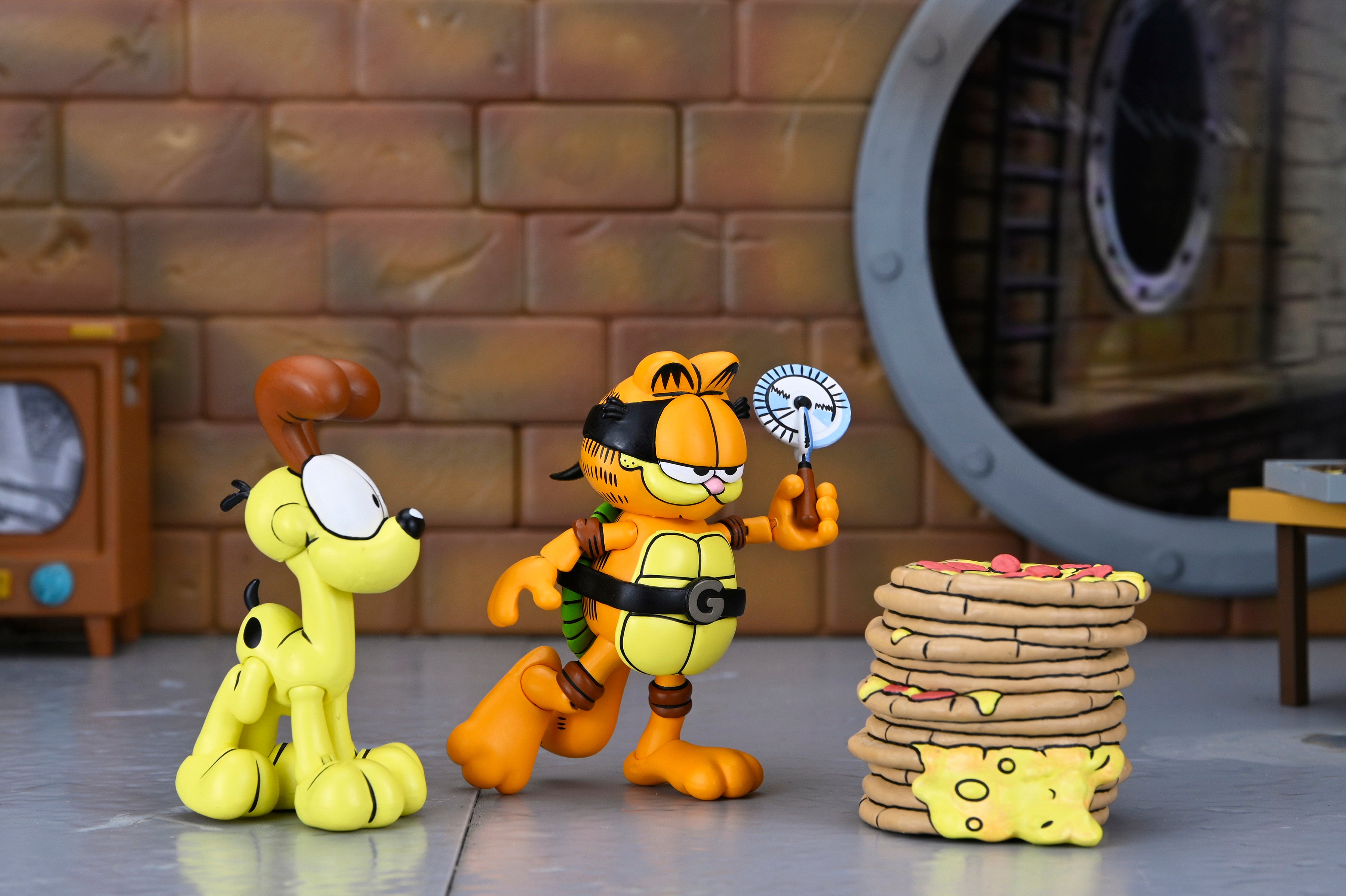 Teenage Mutant Ninja Turtles (Archie Comics) x Garfield - Ultimate Garfello & Odie 7” Scale Action Figures - NECA