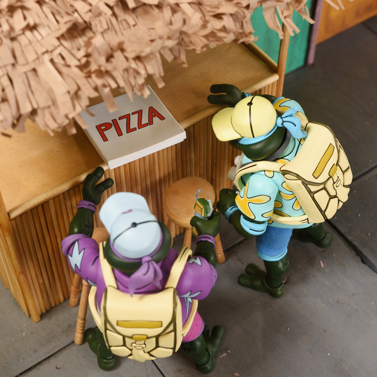 Teenage Mutant Ninja Turtles (1987 Cartoon) - Vacation Leonardo and Donatello 7" Scale Action Figure (2-Pack)