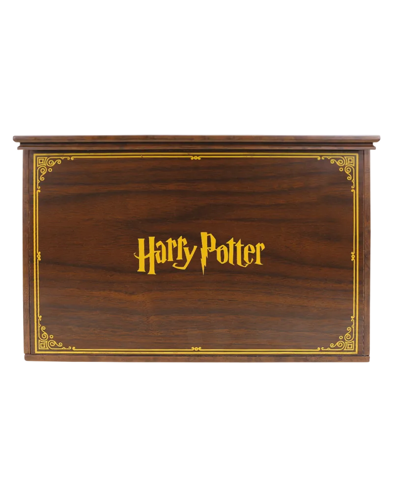 A Room with a View: Harry Potter Gryffindor Common Room - Department 56 on NECA