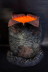 Aliens - Xenomorph Egg Life-Size Replica with LED Lights - NECA