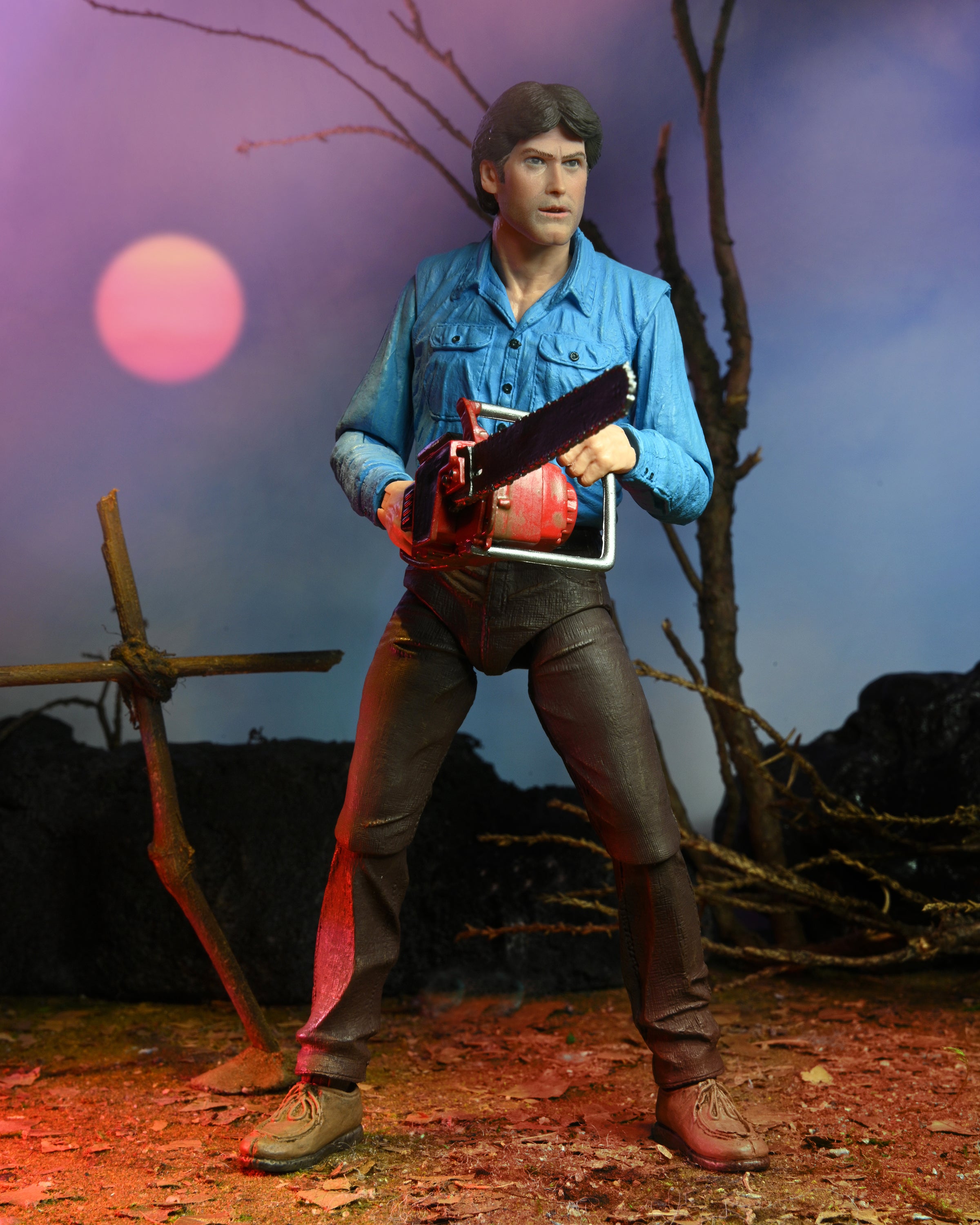 NECA the evil dead ULTIMATE ASH shops FIGURE