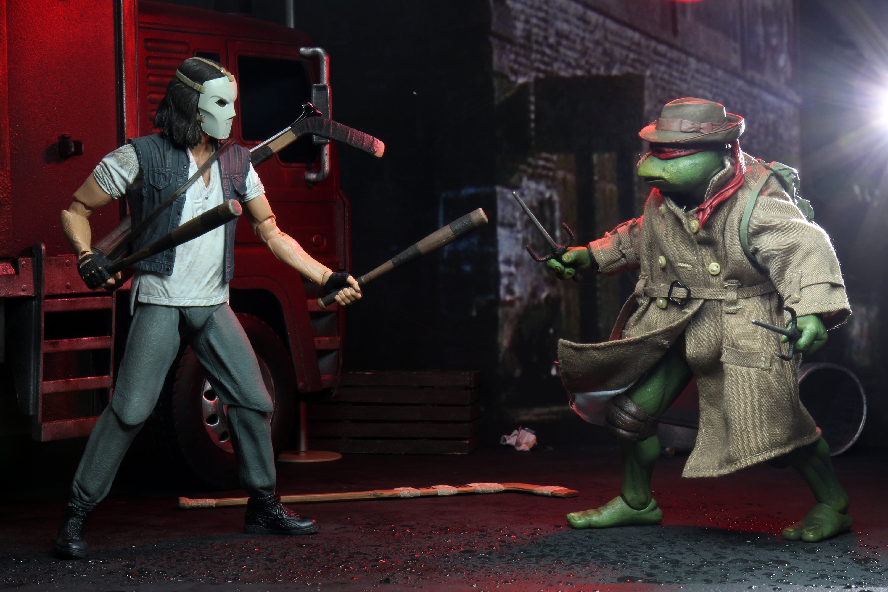 Teenage Mutant Ninja Turtles (1990 Movie) - Casey Jones & Raphael in Disguise 7" Scale Action Figure 2 Pack - NECA