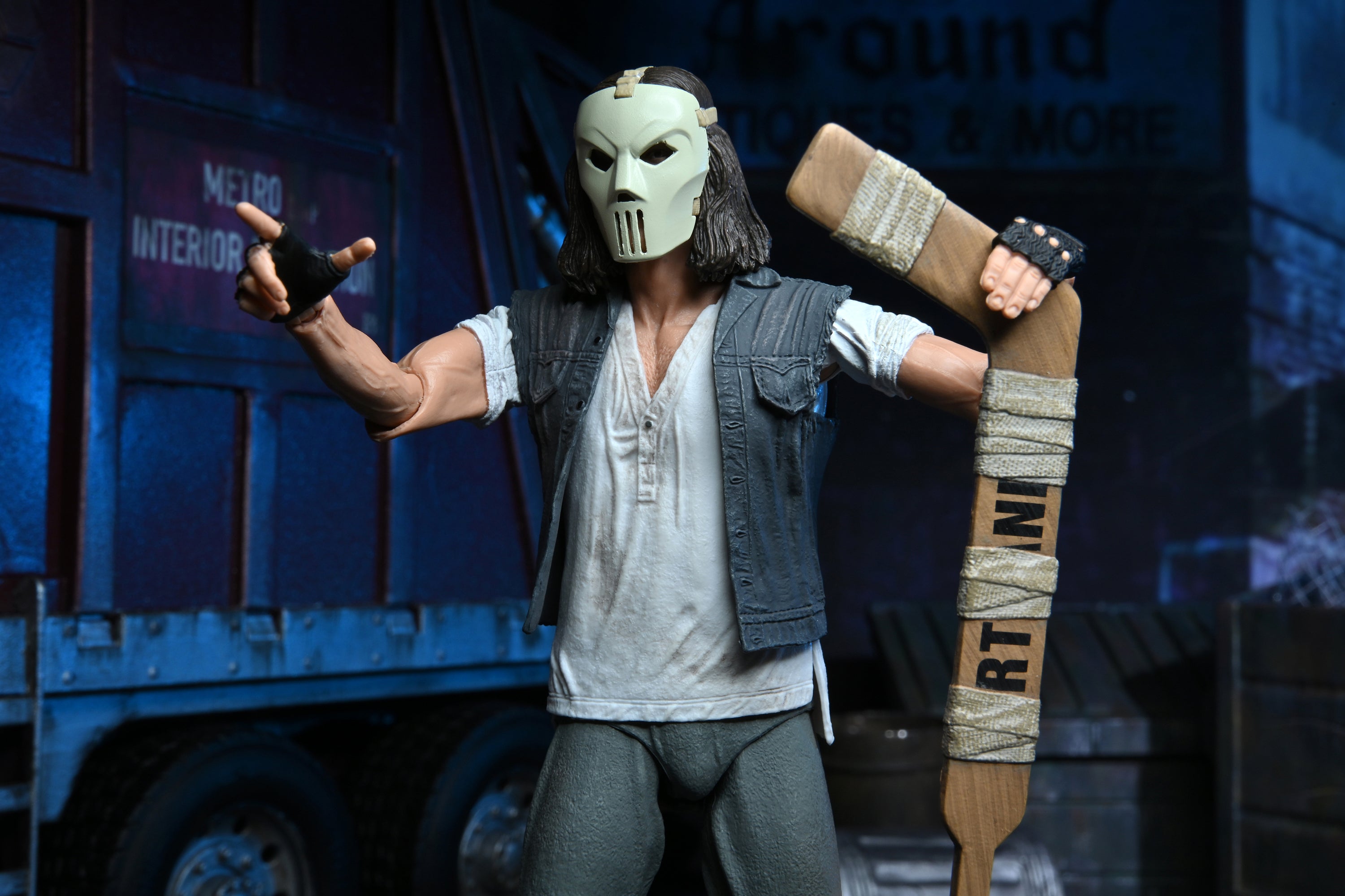 Teenage Mutant Ninja Turtles (1990 Movie) - Ultimate Casey Jones 7" Scale Action Figure - NECA