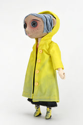 Coraline - 10" Coraline Prop Replica Doll - NECA