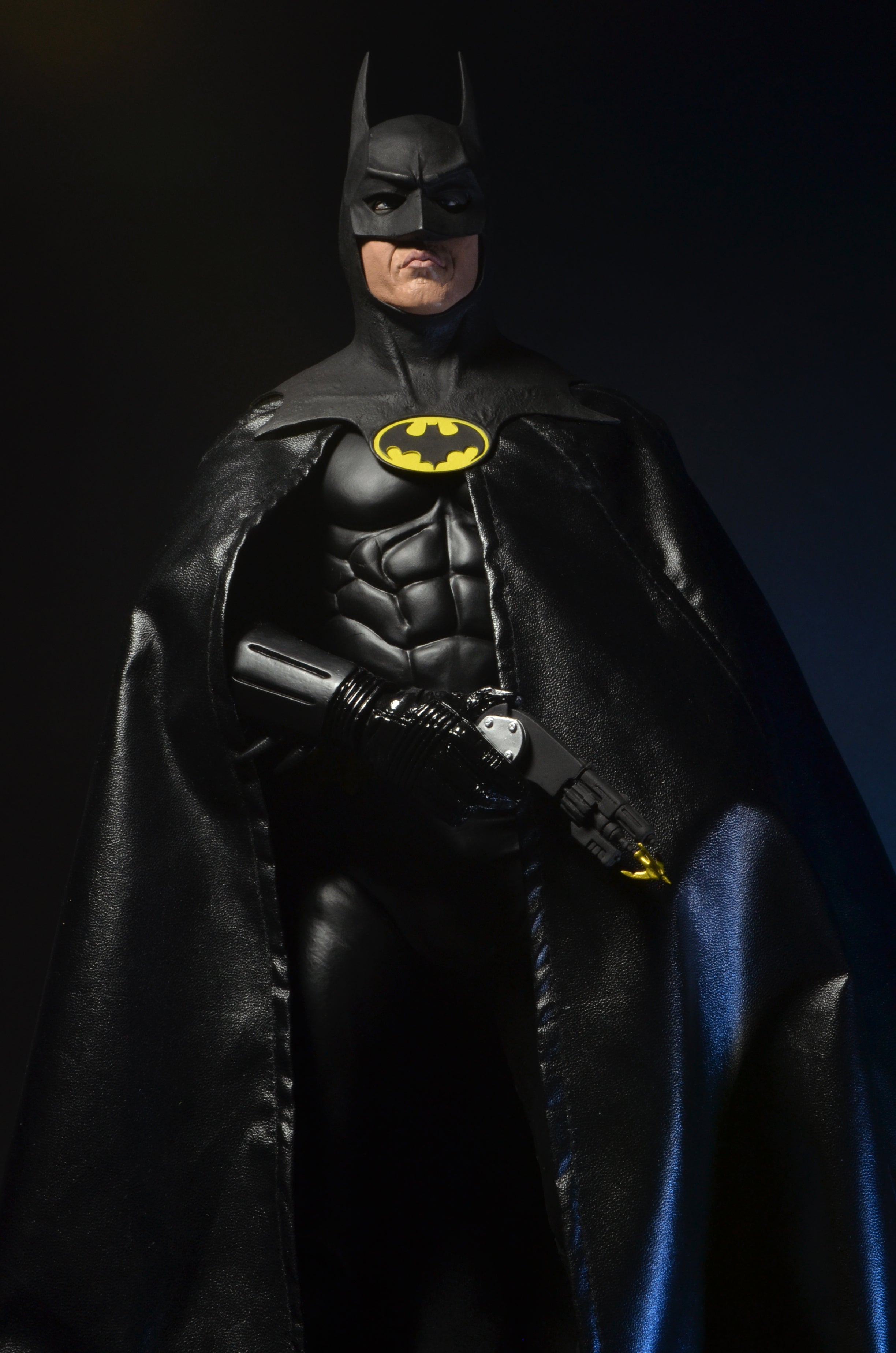 Batman Returns - 1/4 Scale Action Figure - Batman (Michael Keaton) - NECA