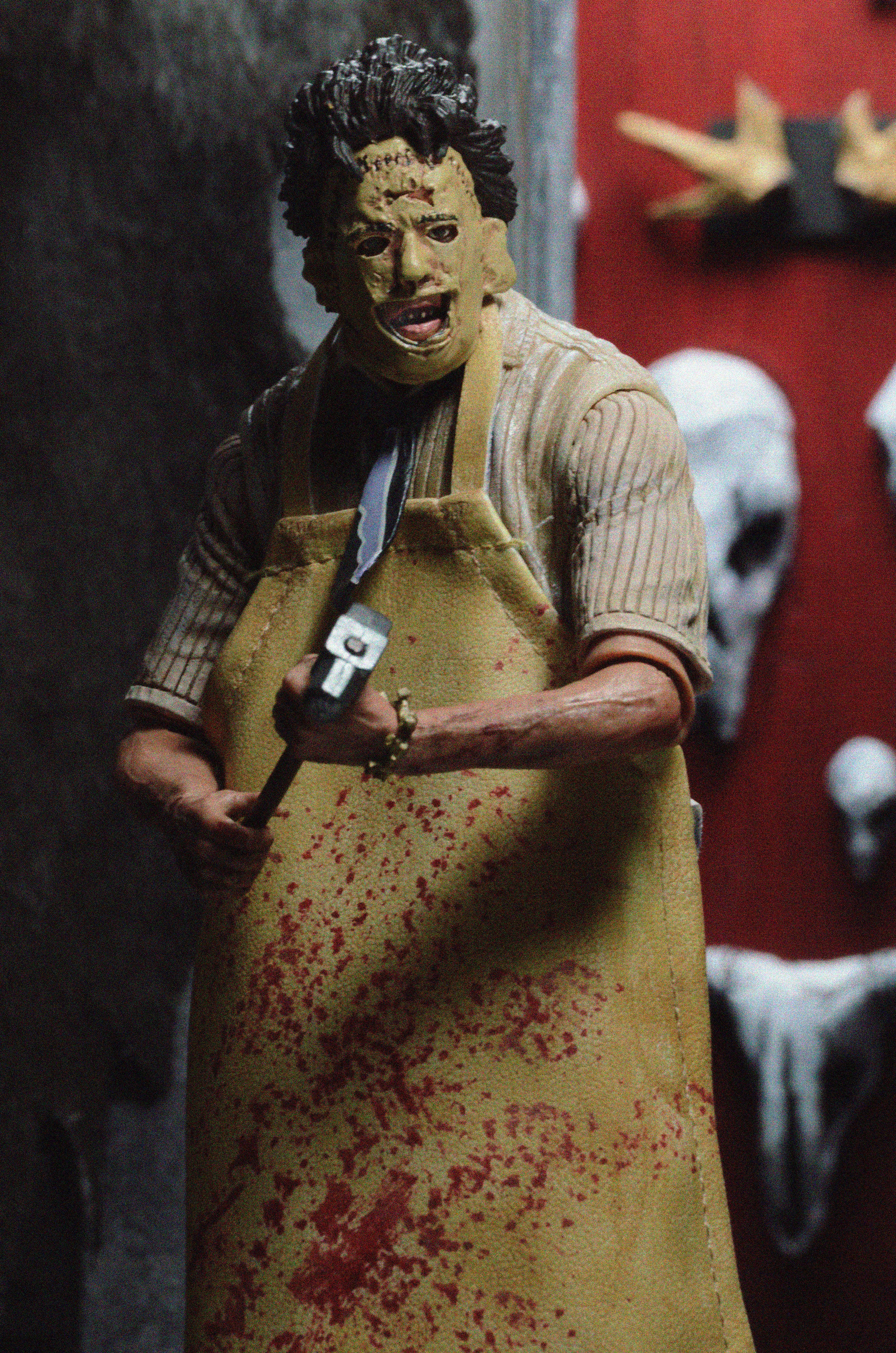 Texas Chainsaw Massacre - Ultimate Leatherface 7" Scale Action Figure