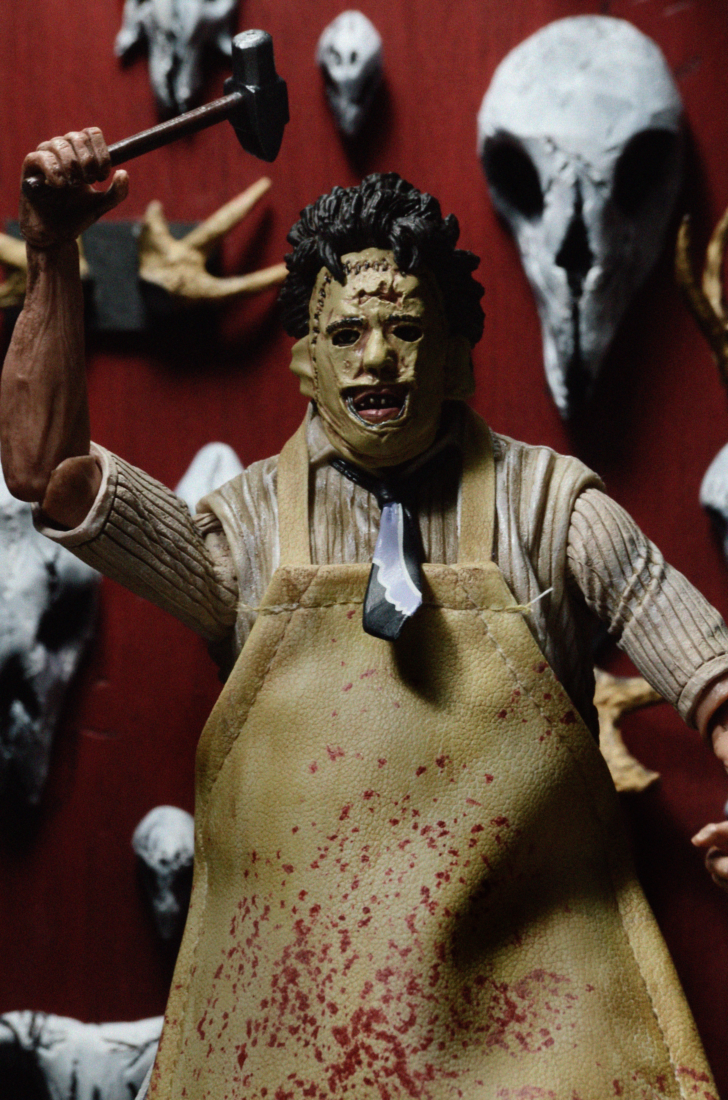 Texas Chainsaw Massacre - Ultimate Leatherface 7" Scale Action Figure