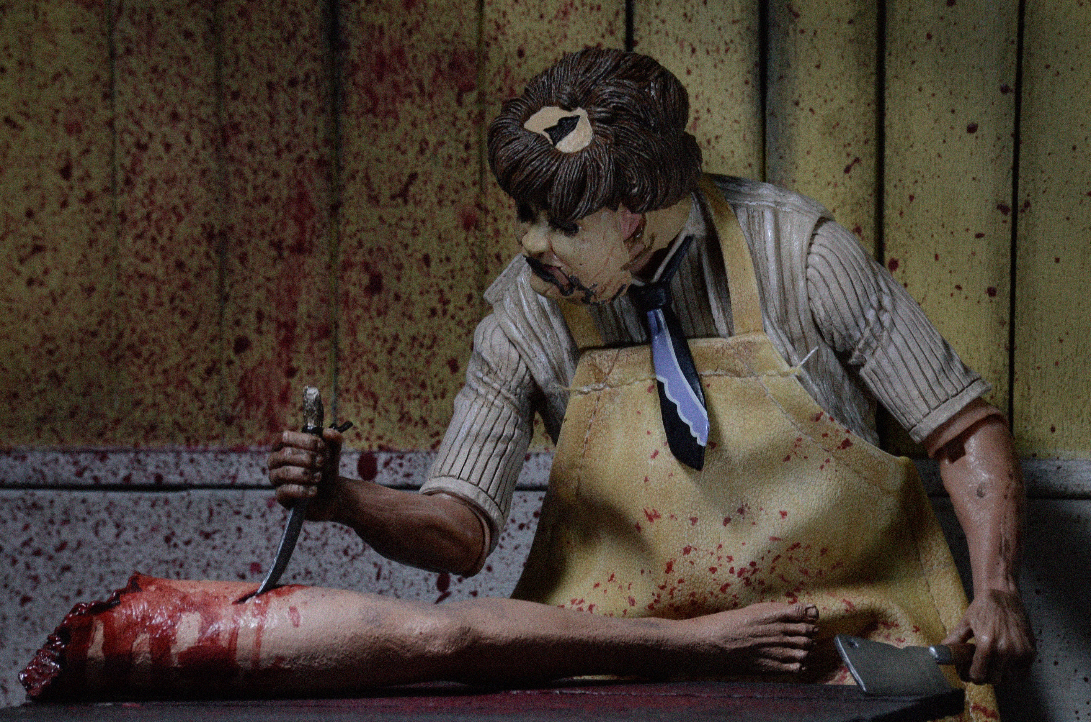 Texas Chainsaw Massacre - Ultimate Leatherface 7" Scale Action Figure