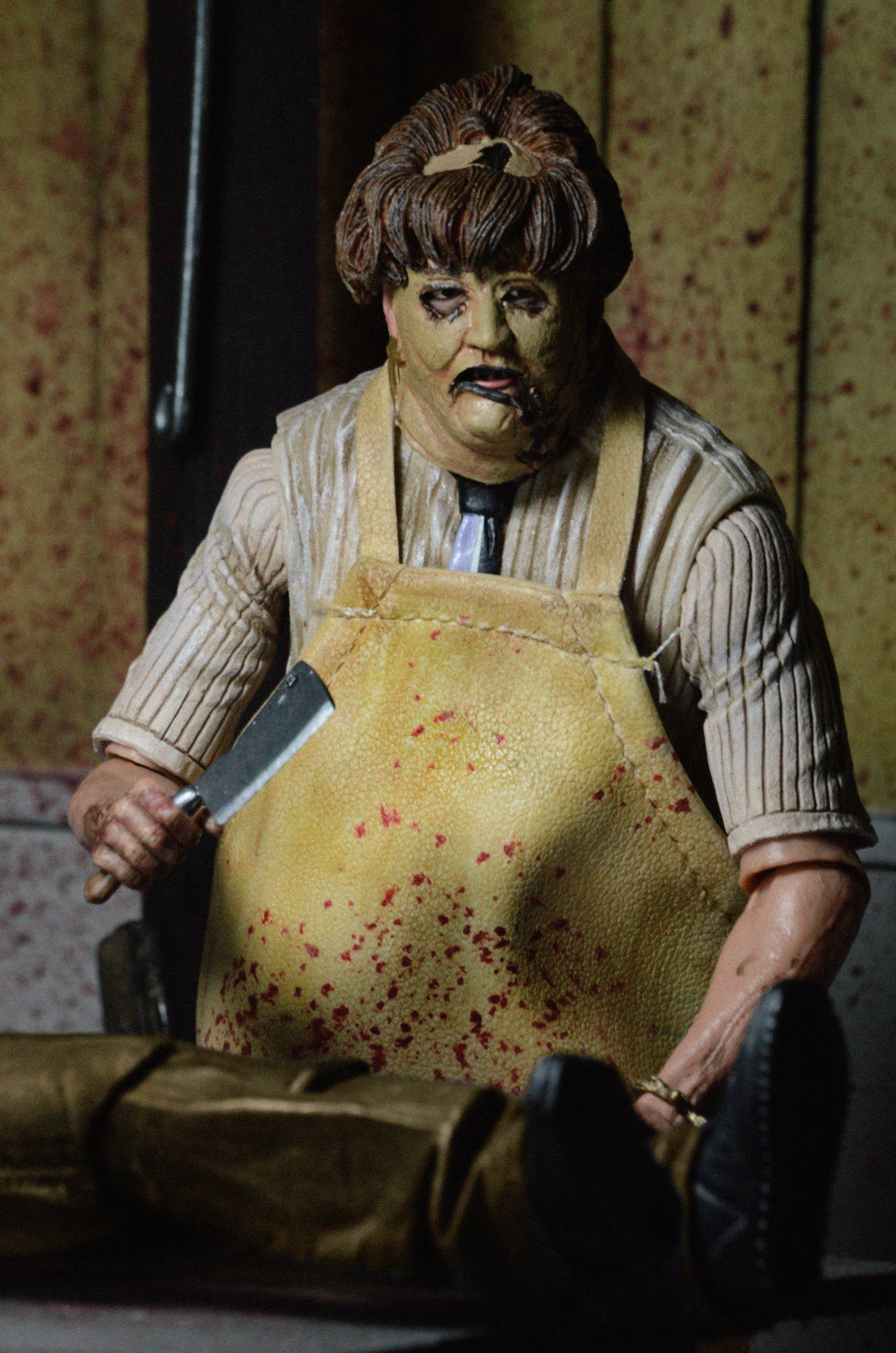 Texas Chainsaw Massacre - Ultimate Leatherface 7" Scale Action Figure