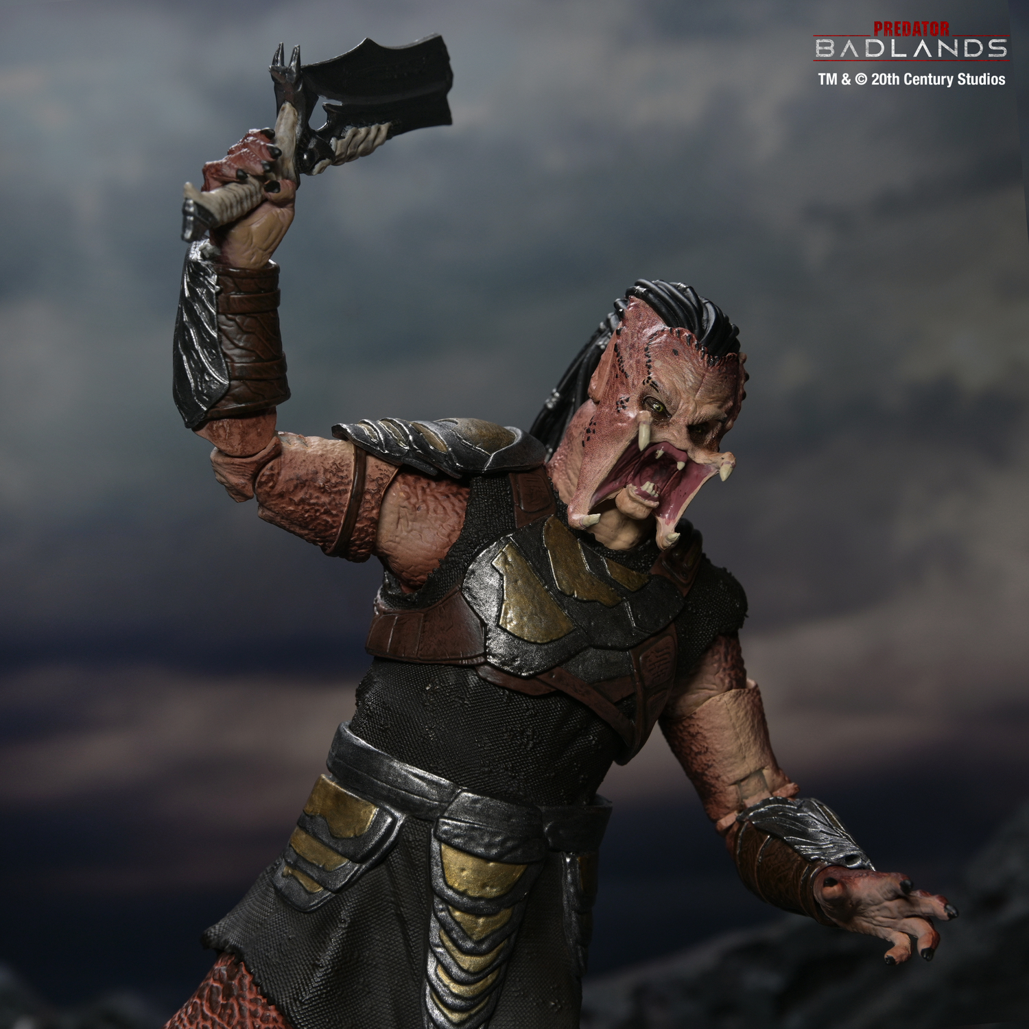 Predator: Badlands - Ultimate Dek (Training Armor) 7" Scale Action Figure - NECA