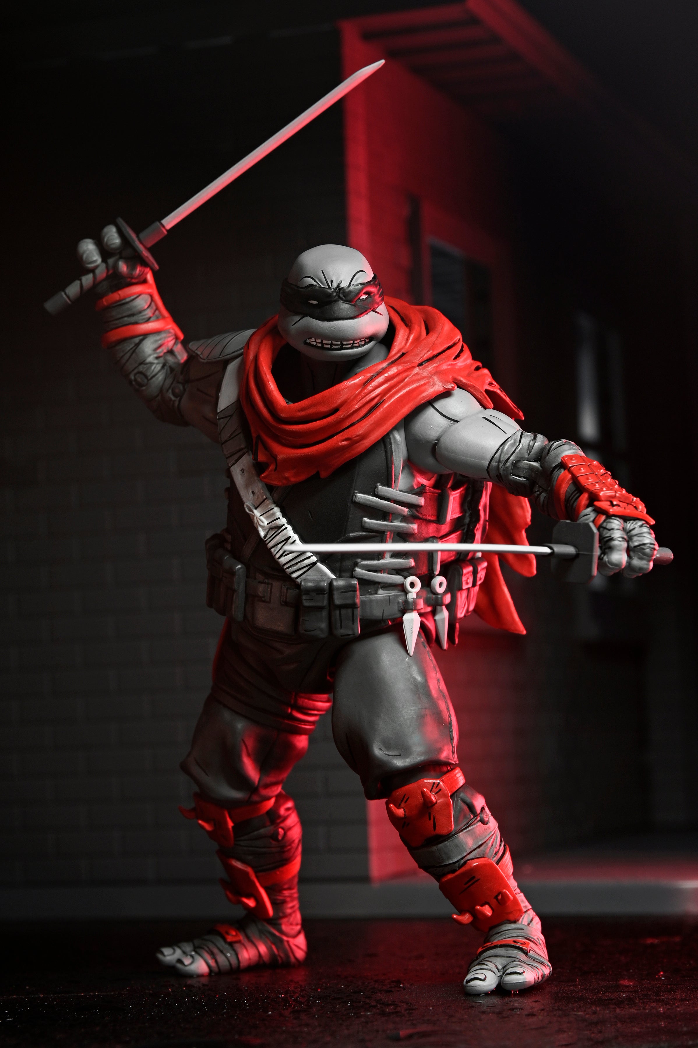 Teenage Mutant Ninja Turtles (The Last Ronin - The Lost Years) - Nightwatcher 7” Scale Action Figure Bundle (April O&